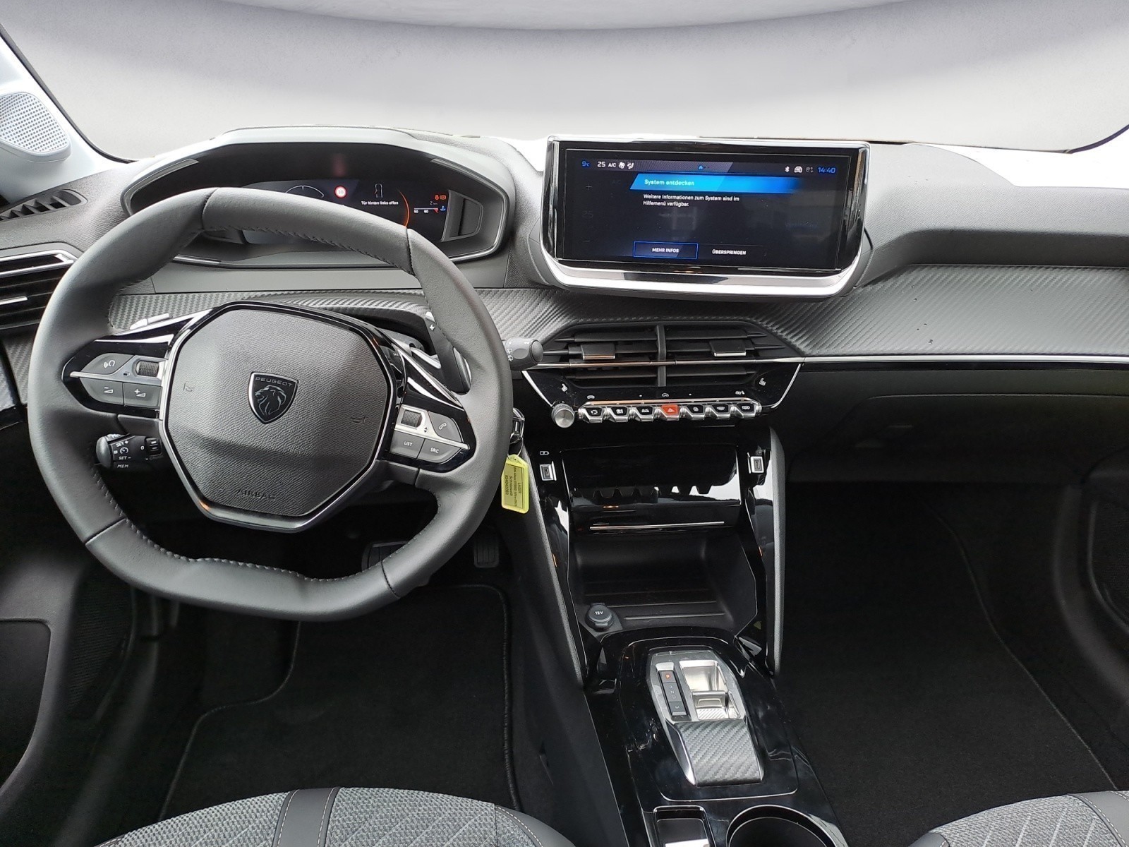 Peugeot - 208 Allure HYBRID 100 e-DSC6