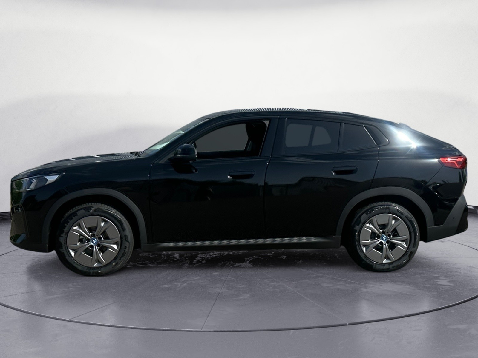 BMW - iX2 eDrive20