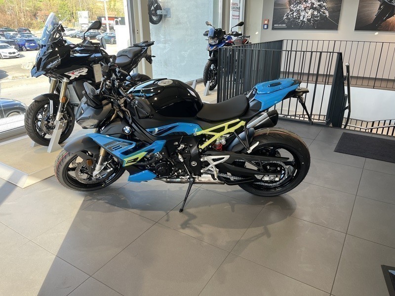 BMW Motorrad - S 1000 R sofort verfügbar