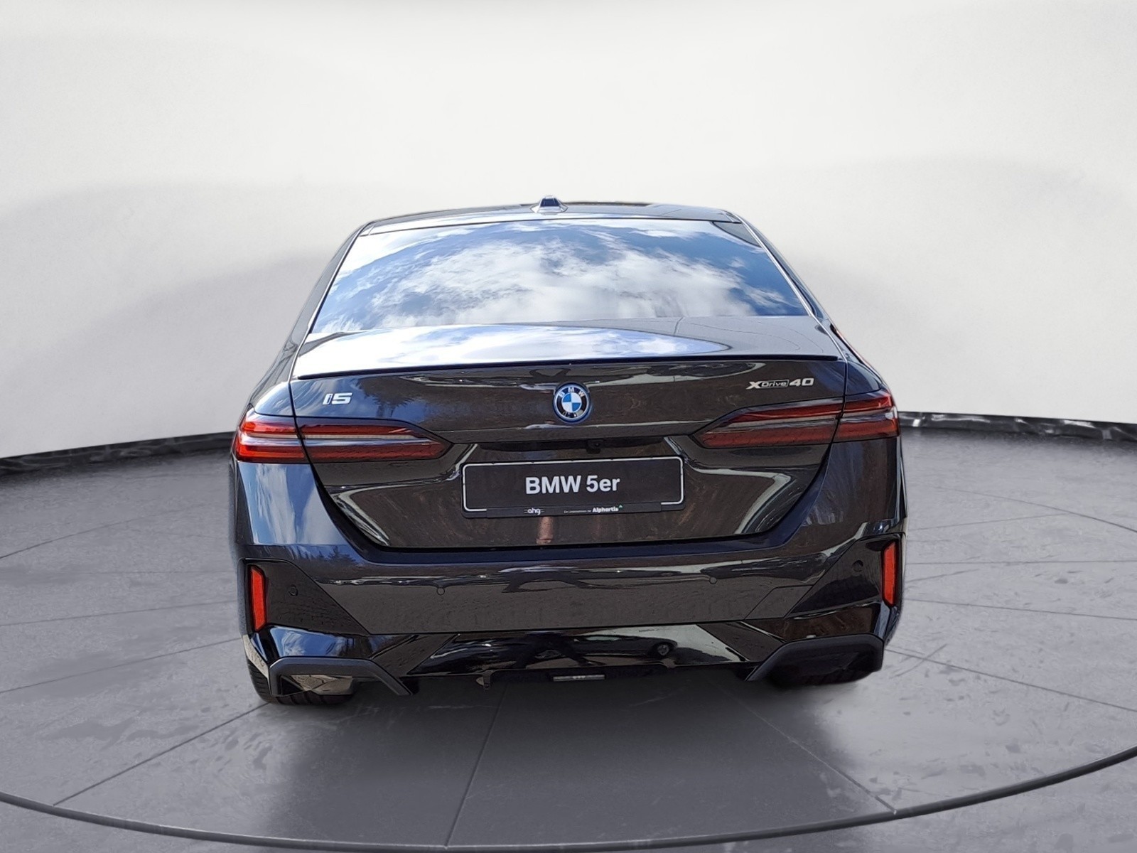 BMW - BMW i5 xDrive40 Limousine