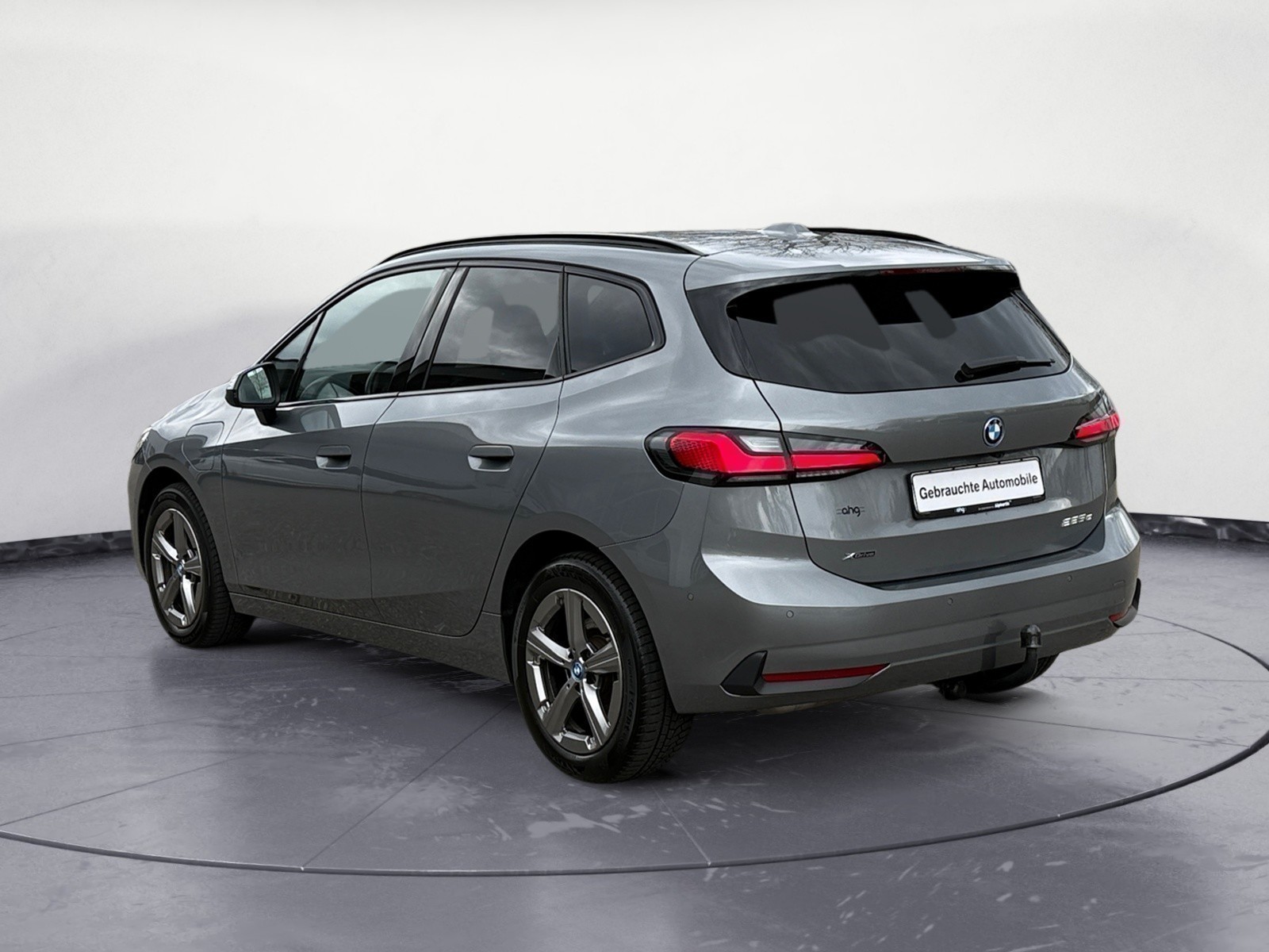 BMW - 225e xDrive Active Tourer