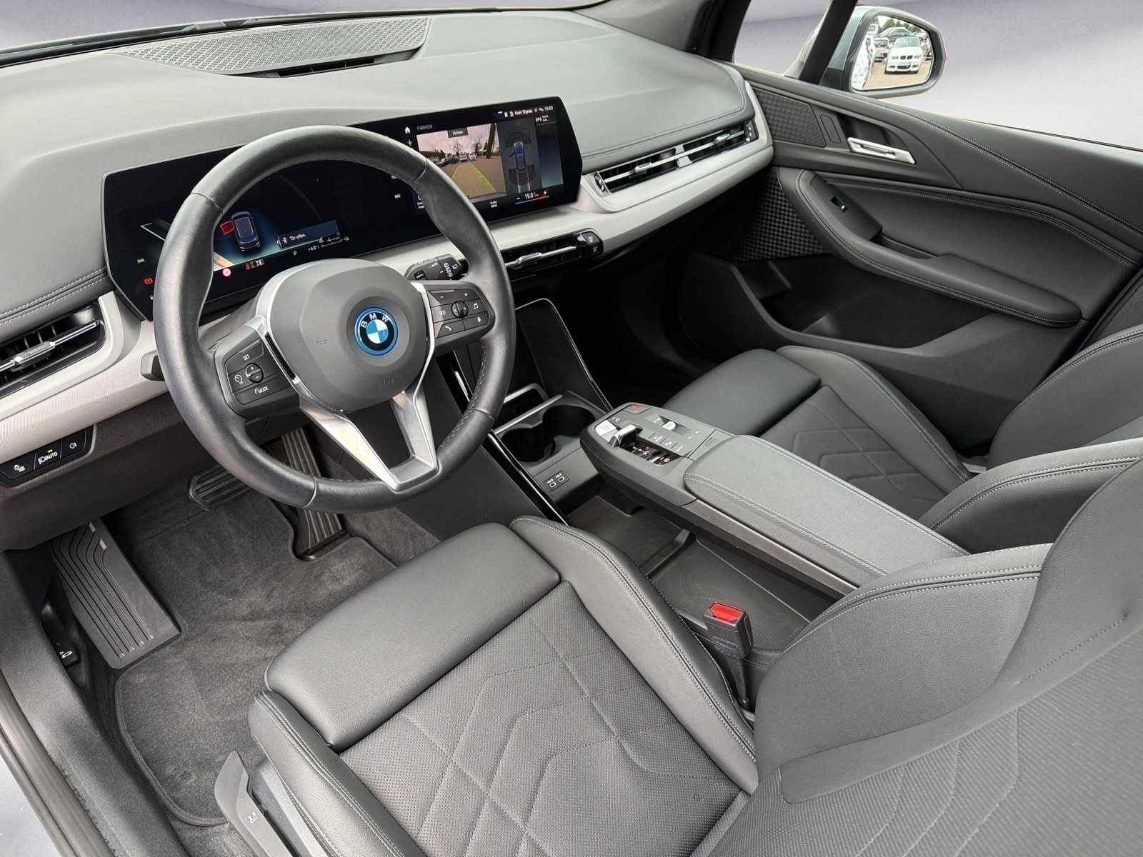 BMW - 225e xDrive Active Tourer