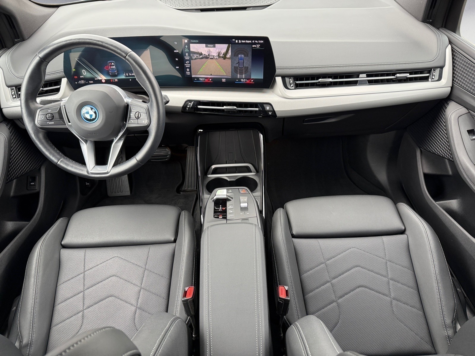 BMW - 225e xDrive Active Tourer