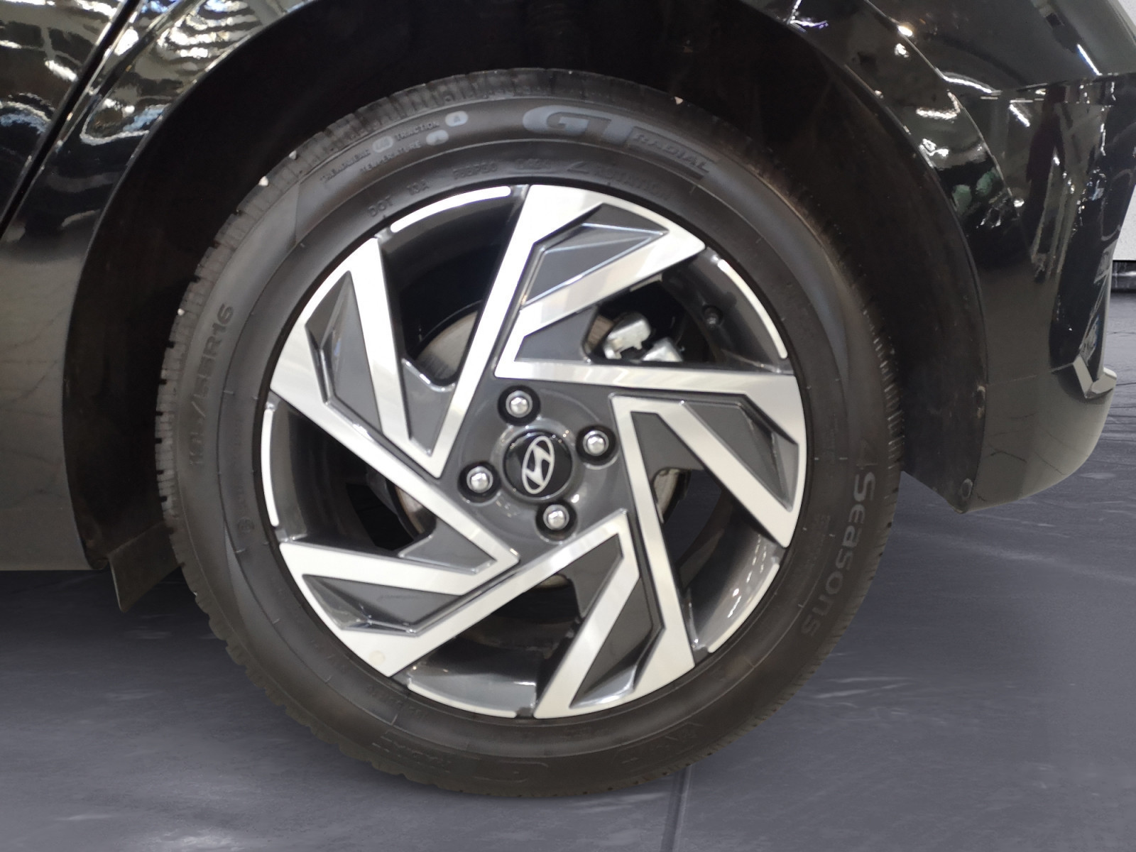 Hyundai - Hyundai i20 1.0 T-GDI Trend