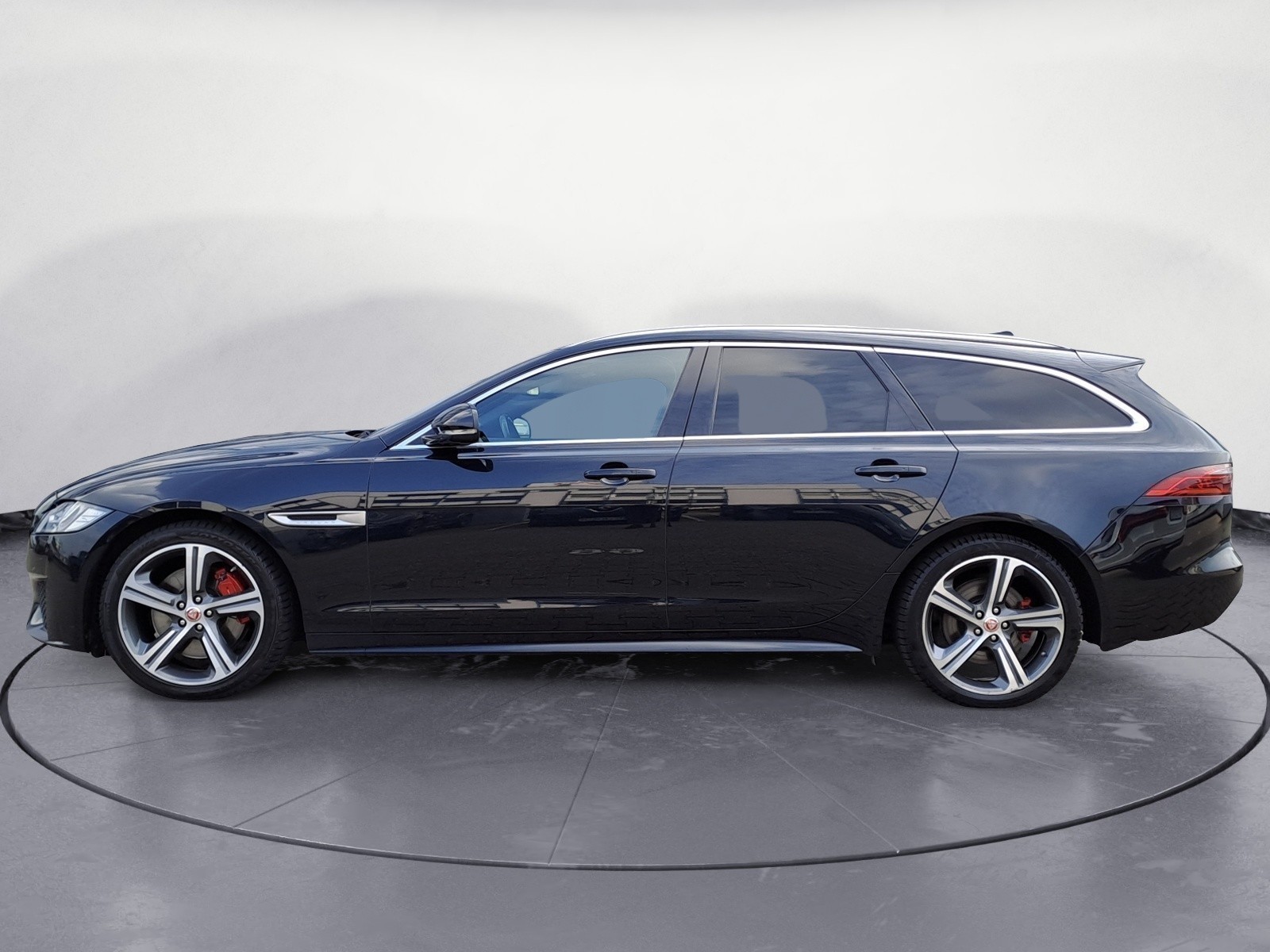 Jaguar - XF 30D First Edition Sportbrake Automatik
