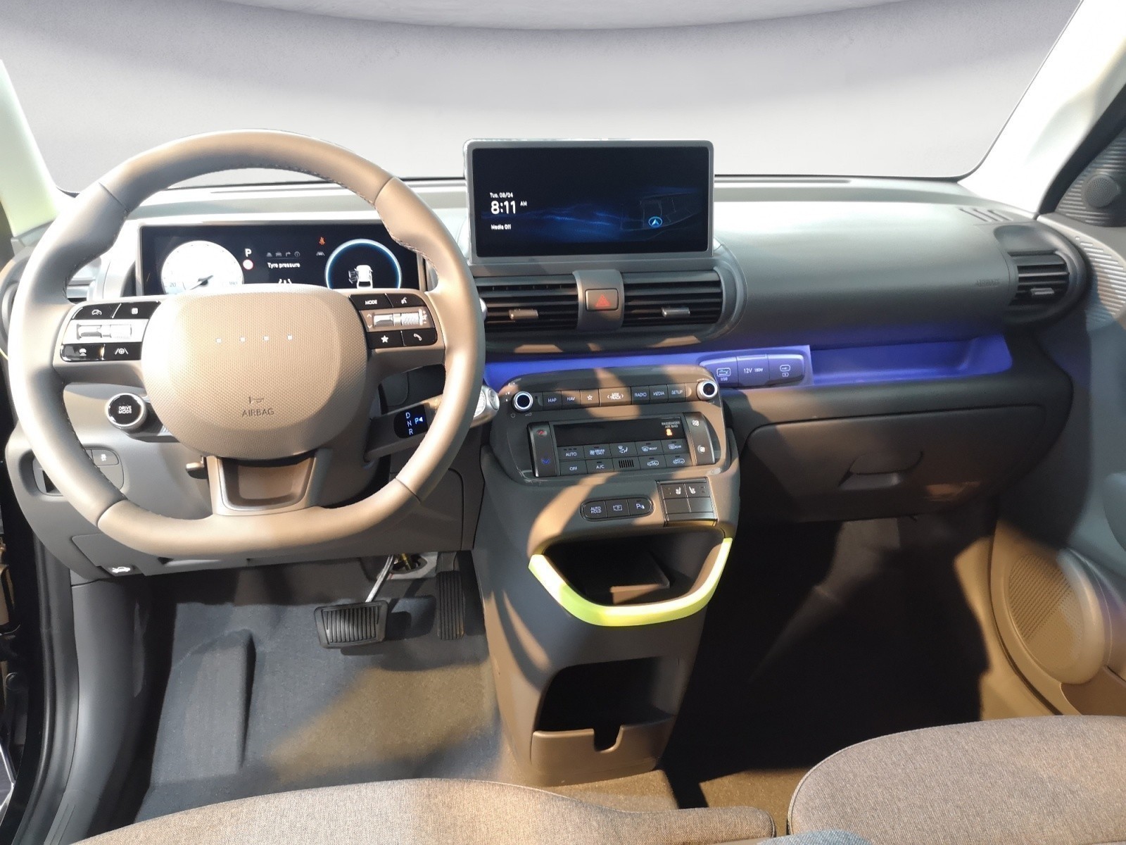 Hyundai - INSTER Cross EV