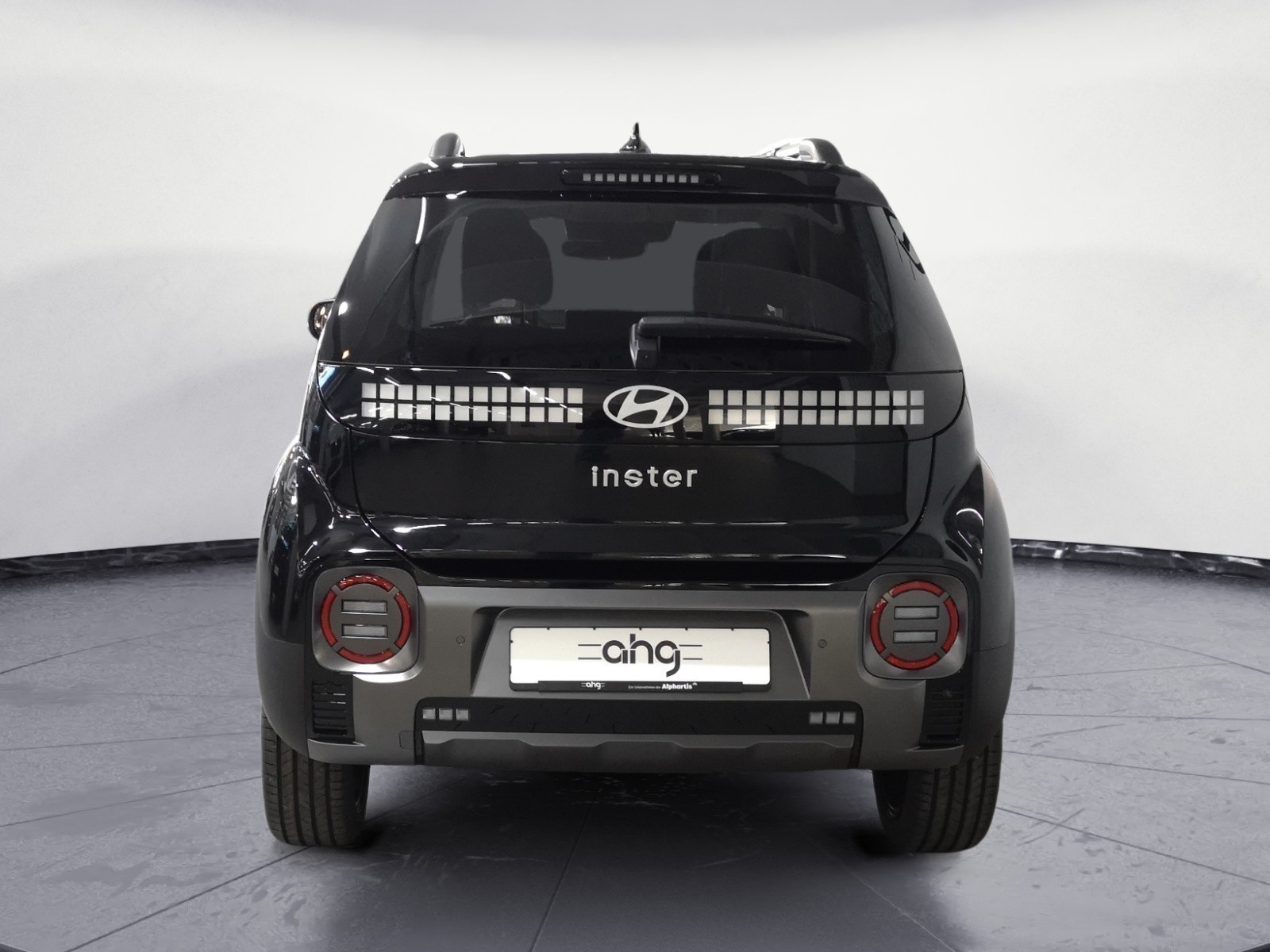 Hyundai - INSTER Cross EV
