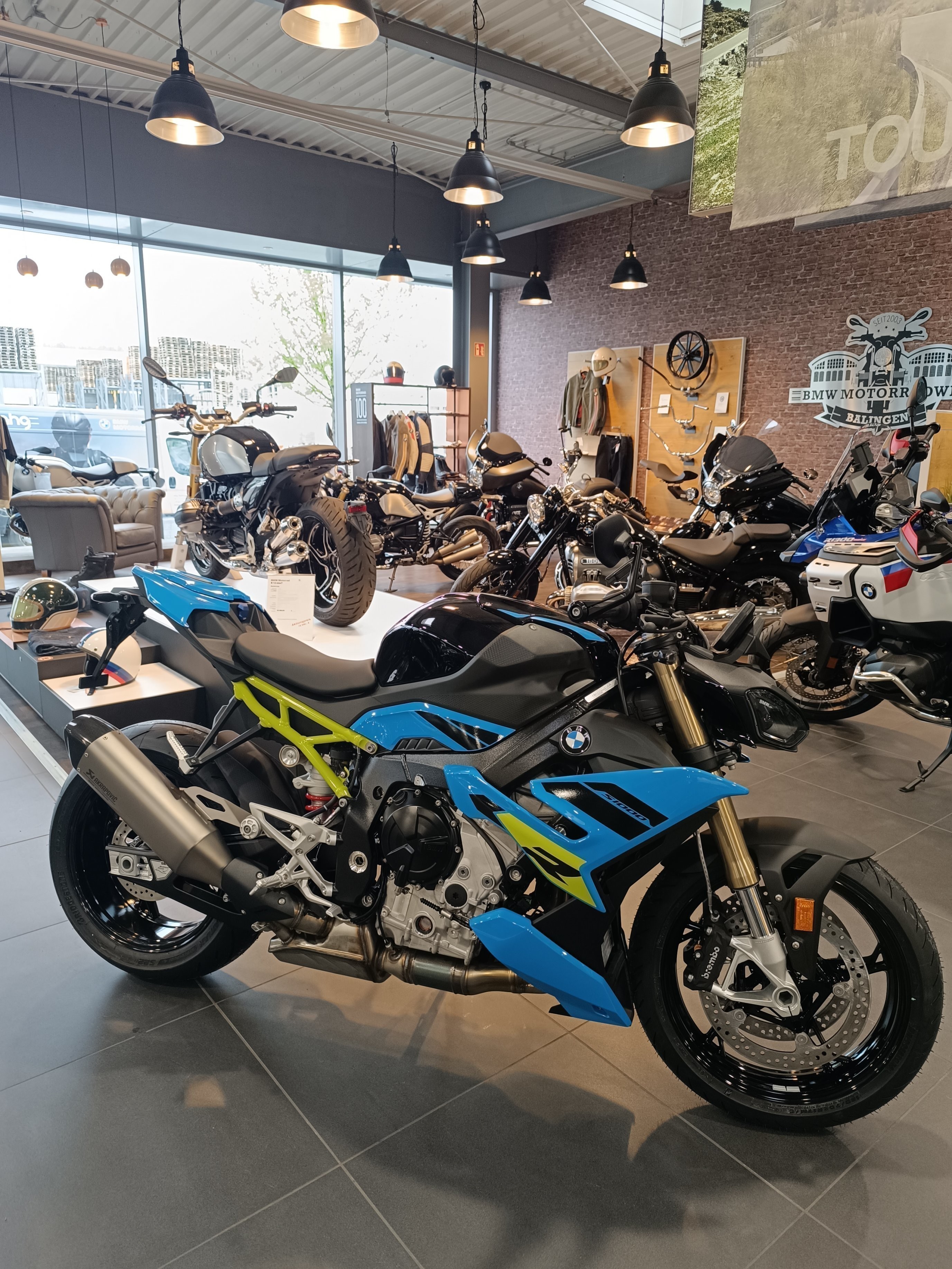 BMW Motorrad - S 1000 R - sofort verfügbar