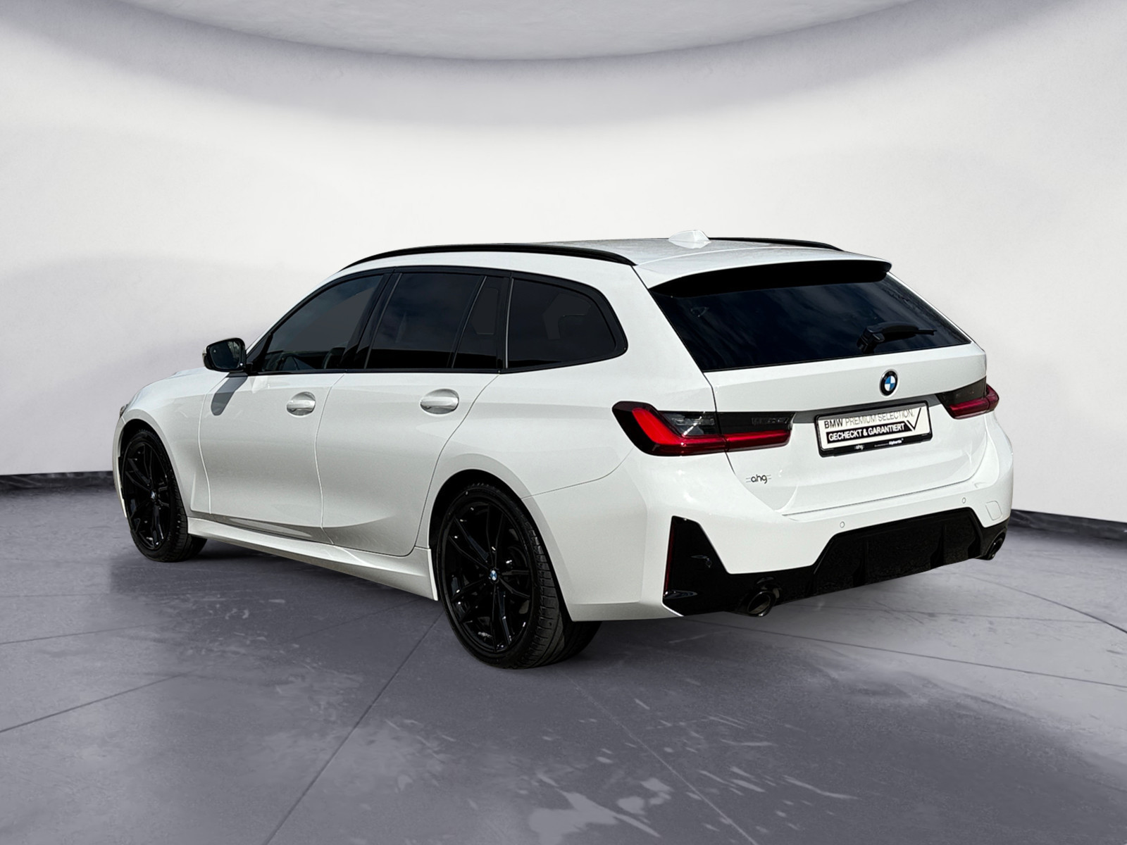 BMW - 318i Touring M Sport