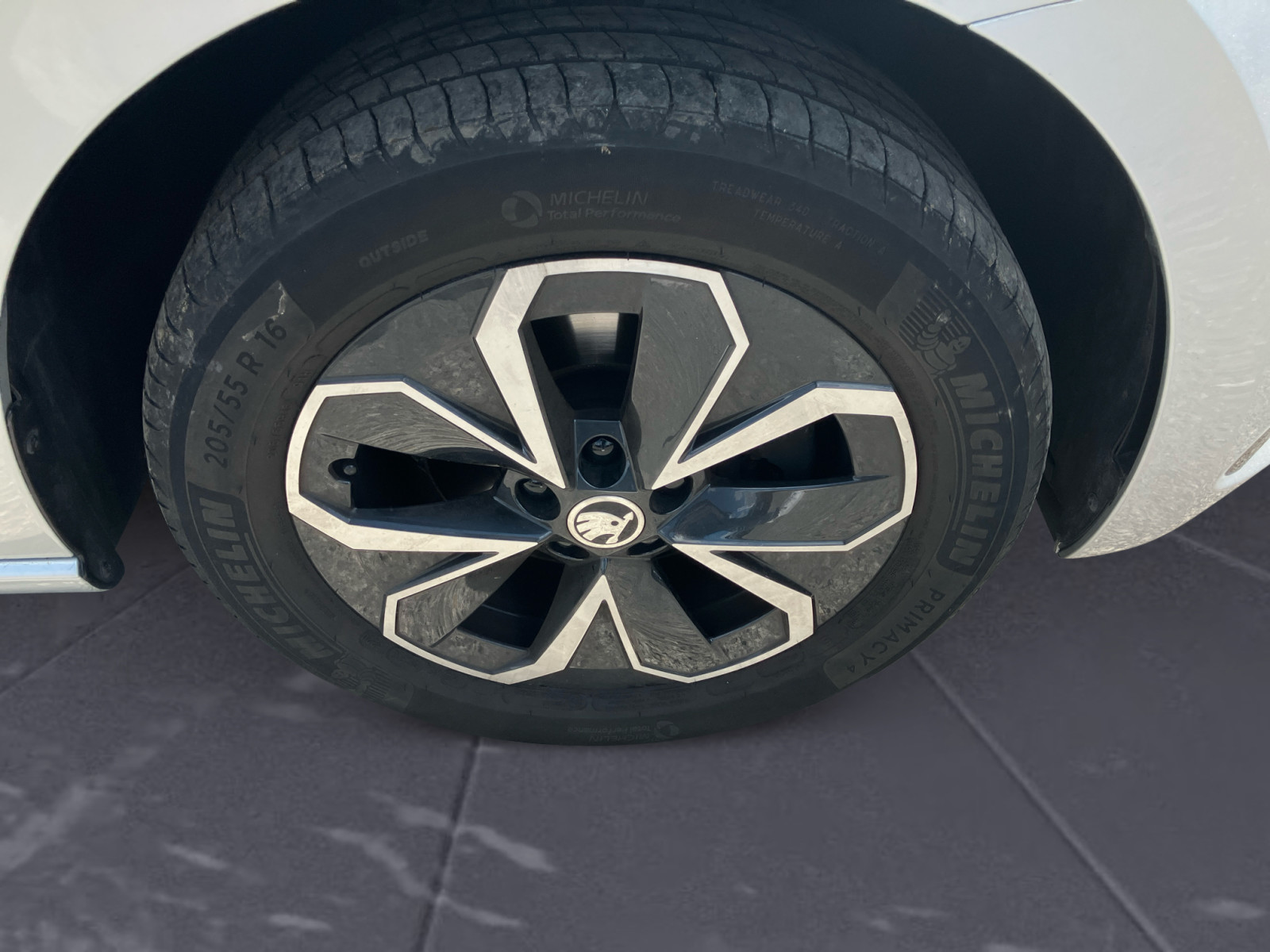 Skoda - Scala 1.0 TSI DSG Drive