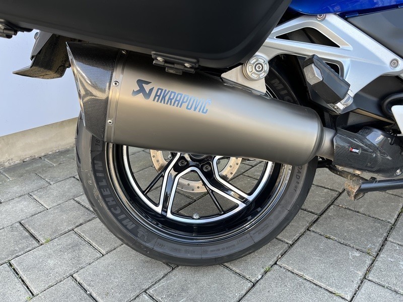 BMW Motorrad - R 1250 RT mit Werksgarantie bis Januar 2027