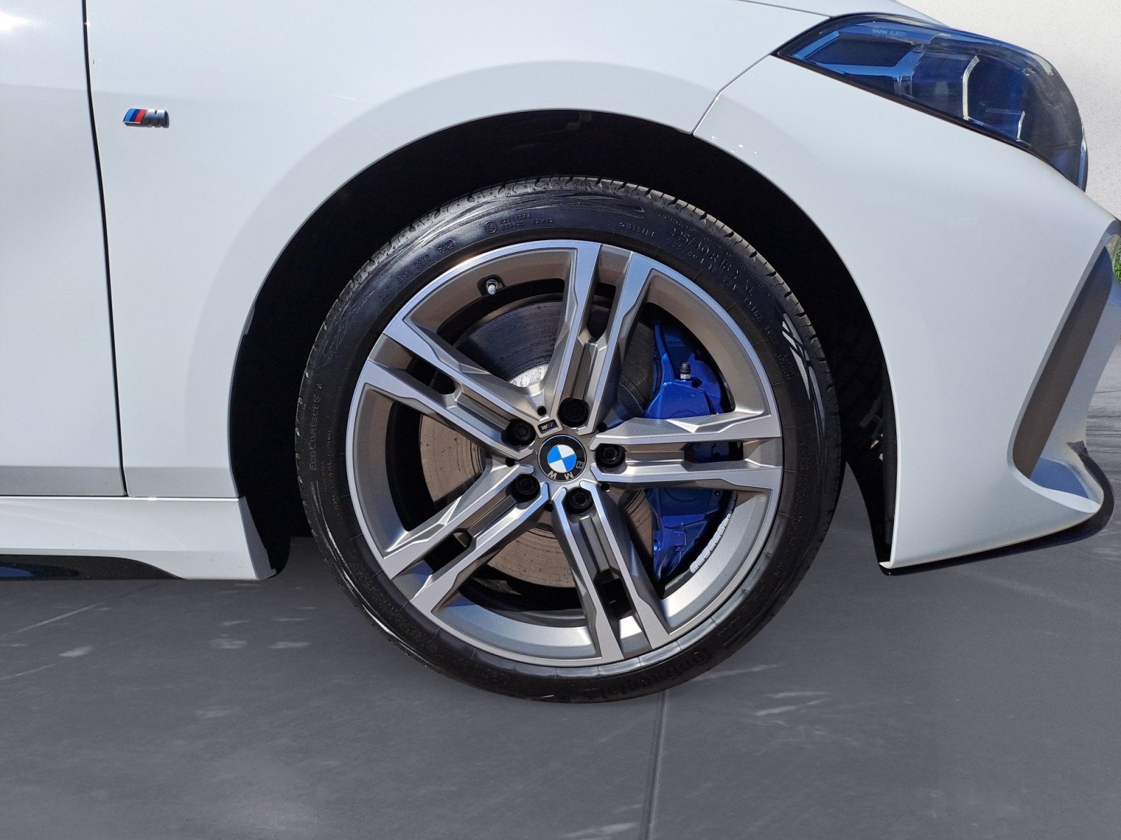 BMW - M135i xDrive