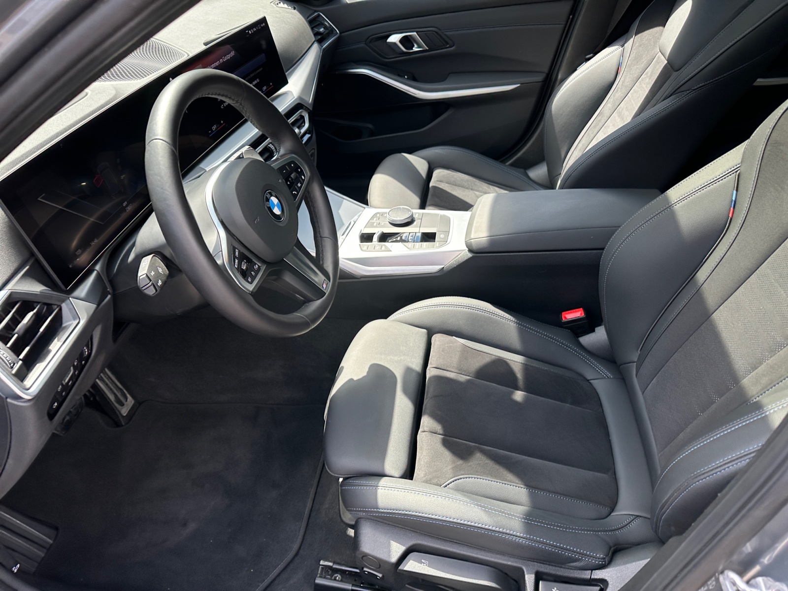 BMW - 330i Touring Aut.
