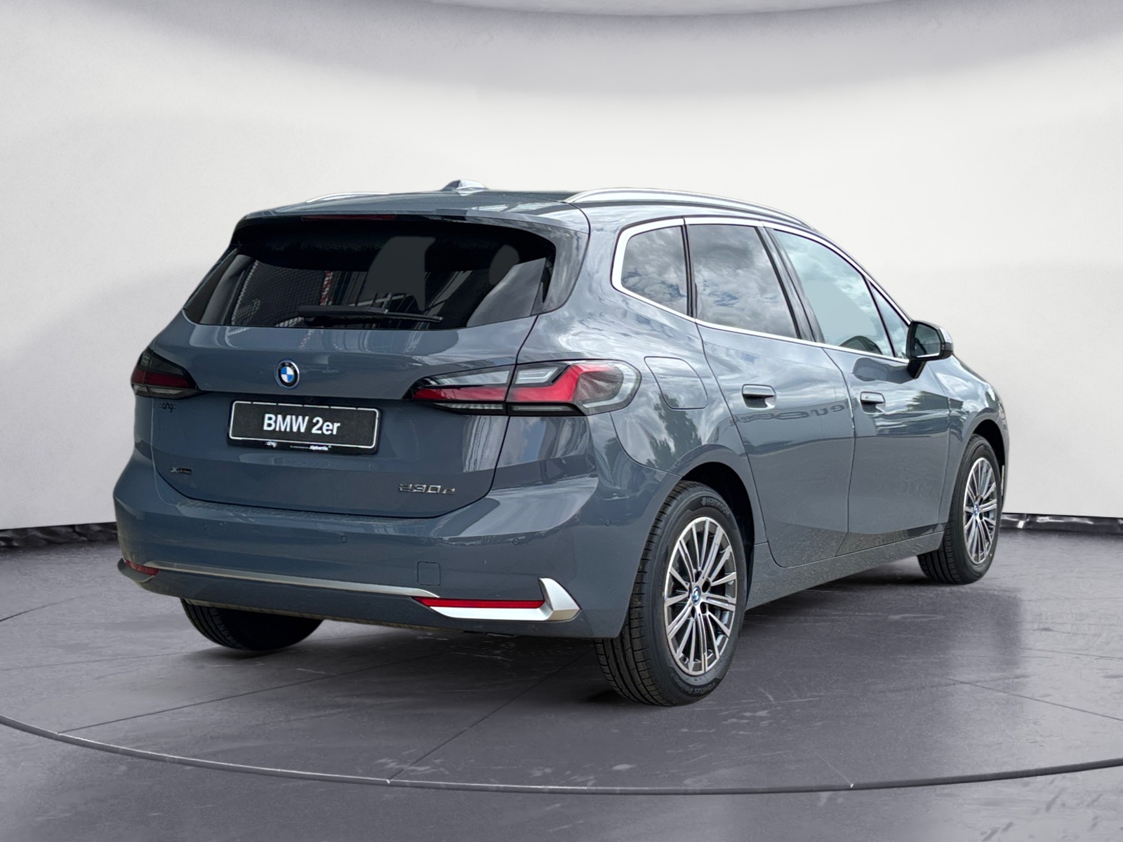 BMW - 230e xDrive Active Tourer