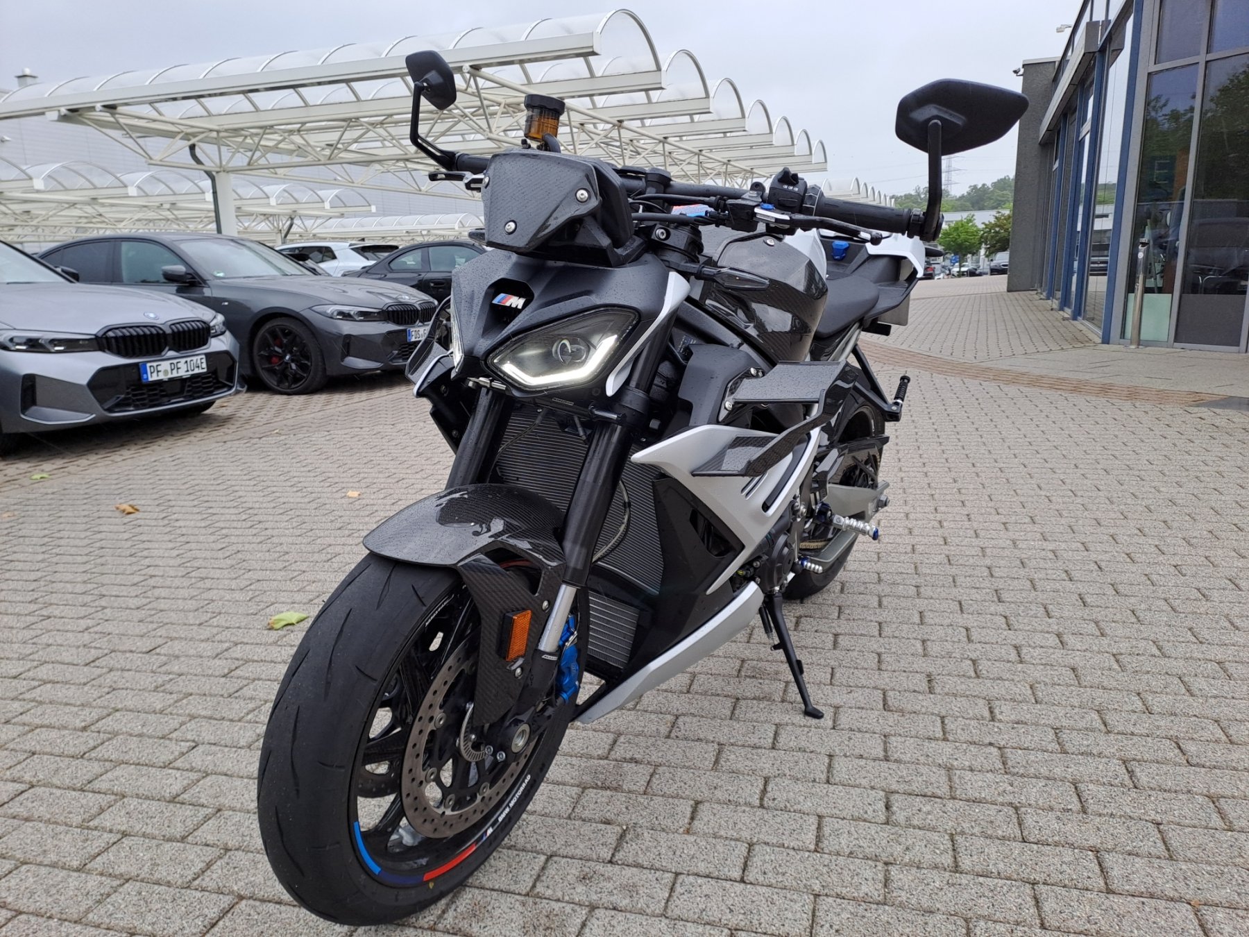 BMW Motorrad - M 1000 R