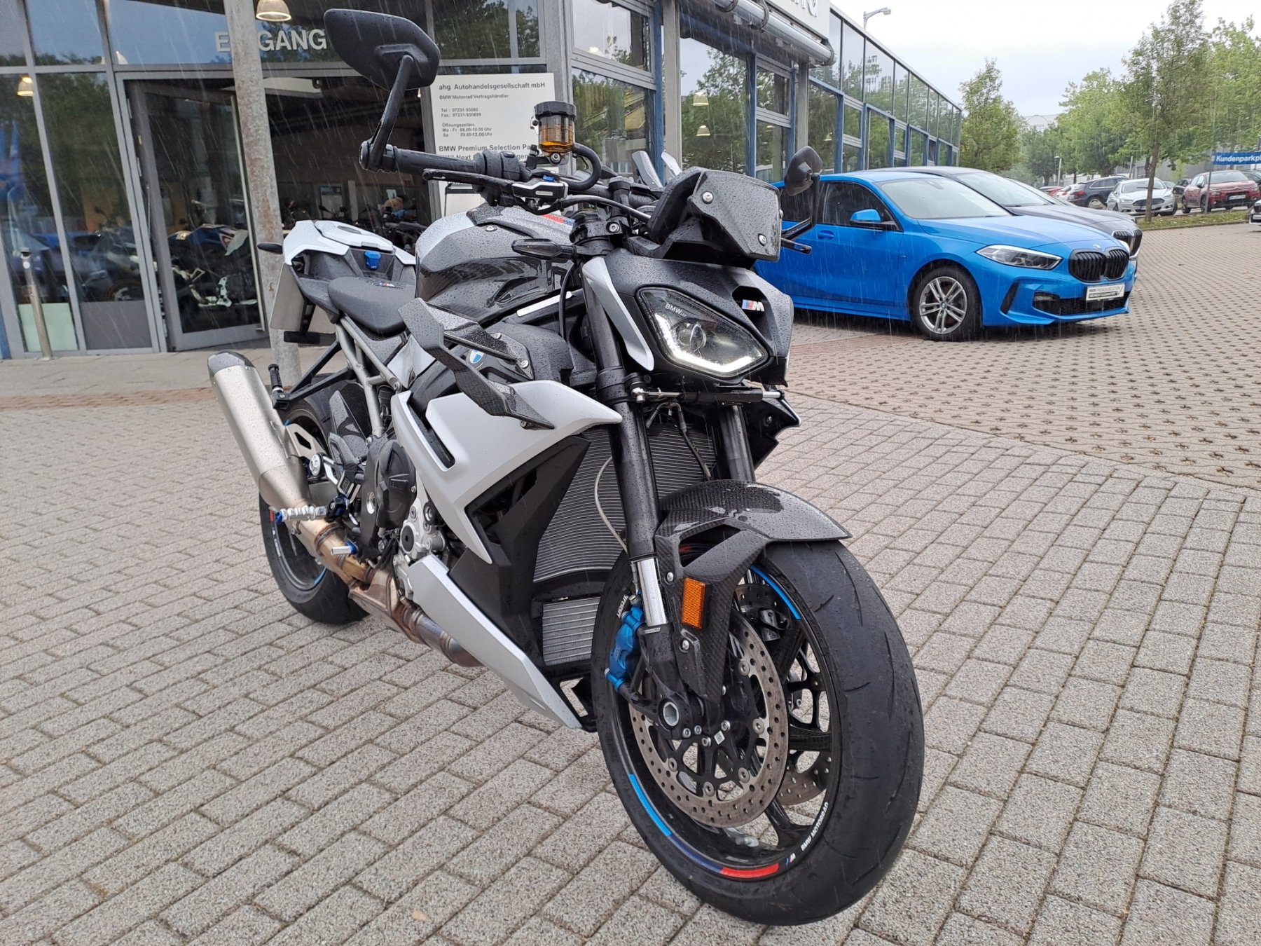 BMW Motorrad - M 1000 R