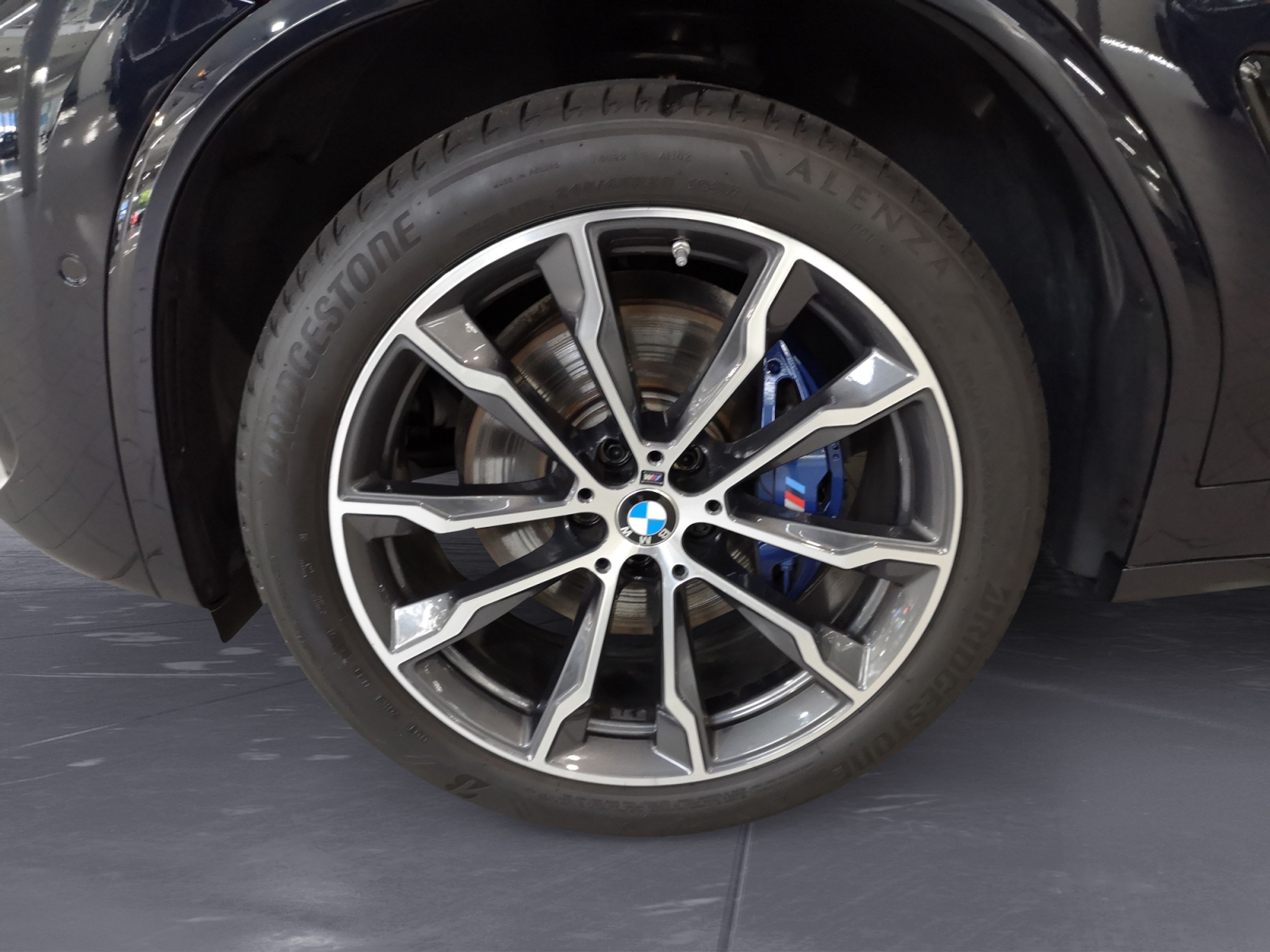 BMW - X4 M40i AT