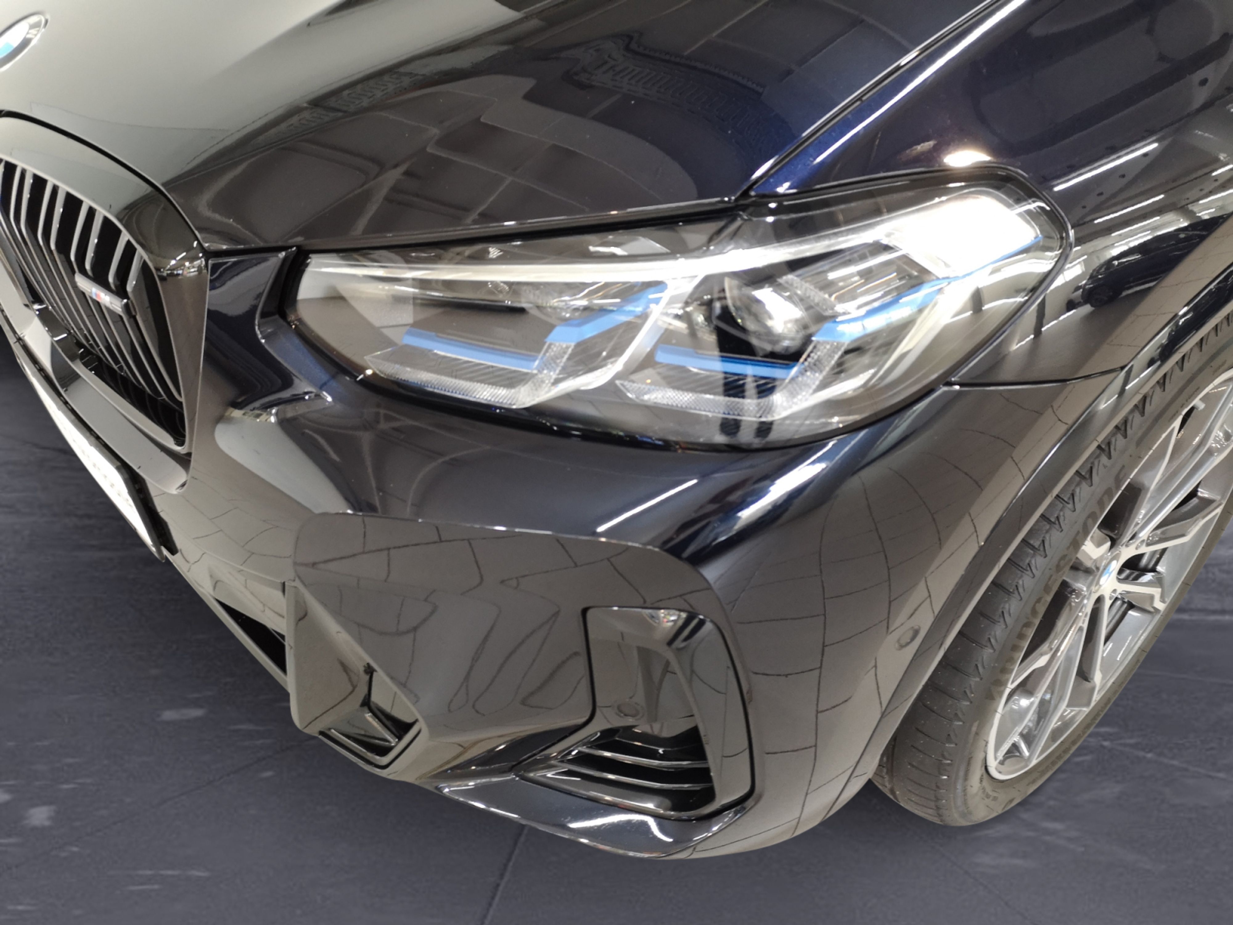 BMW - X4 M40i AT