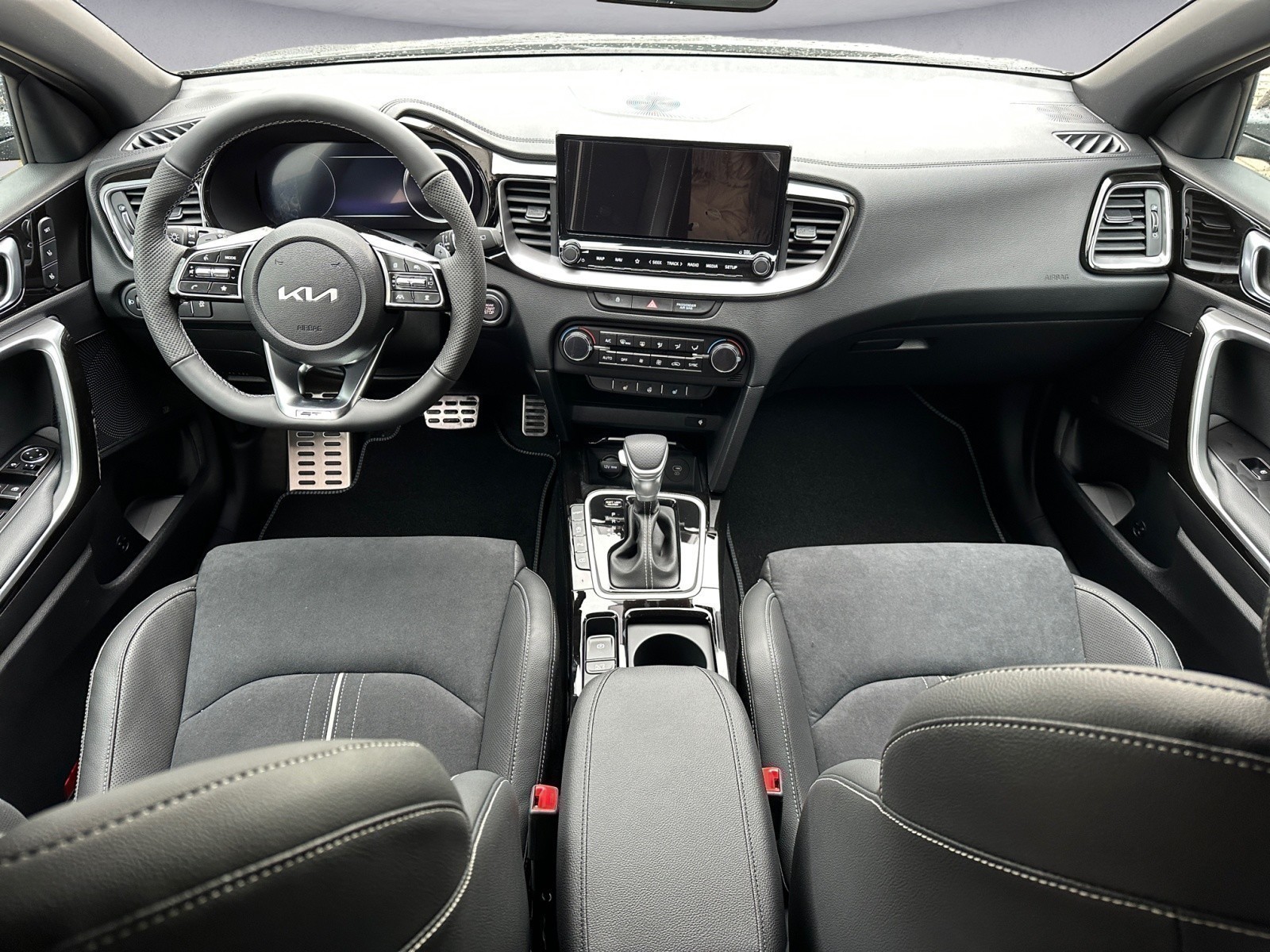 Kia - cee´d / Ceed 1.5 T-GDI DCT GT-line
