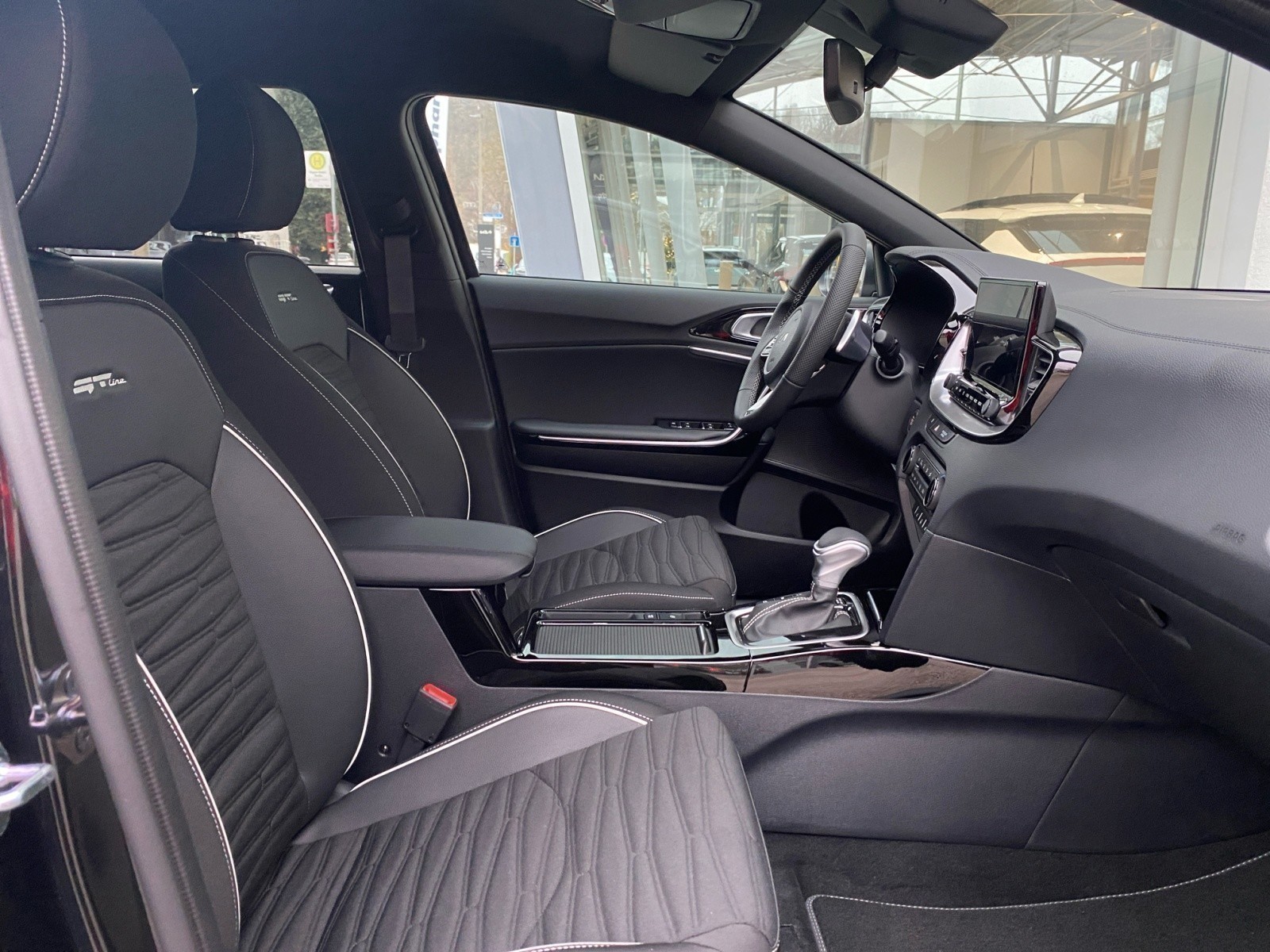 Kia - cee´d / Ceed 1.5 GT-Line DCT