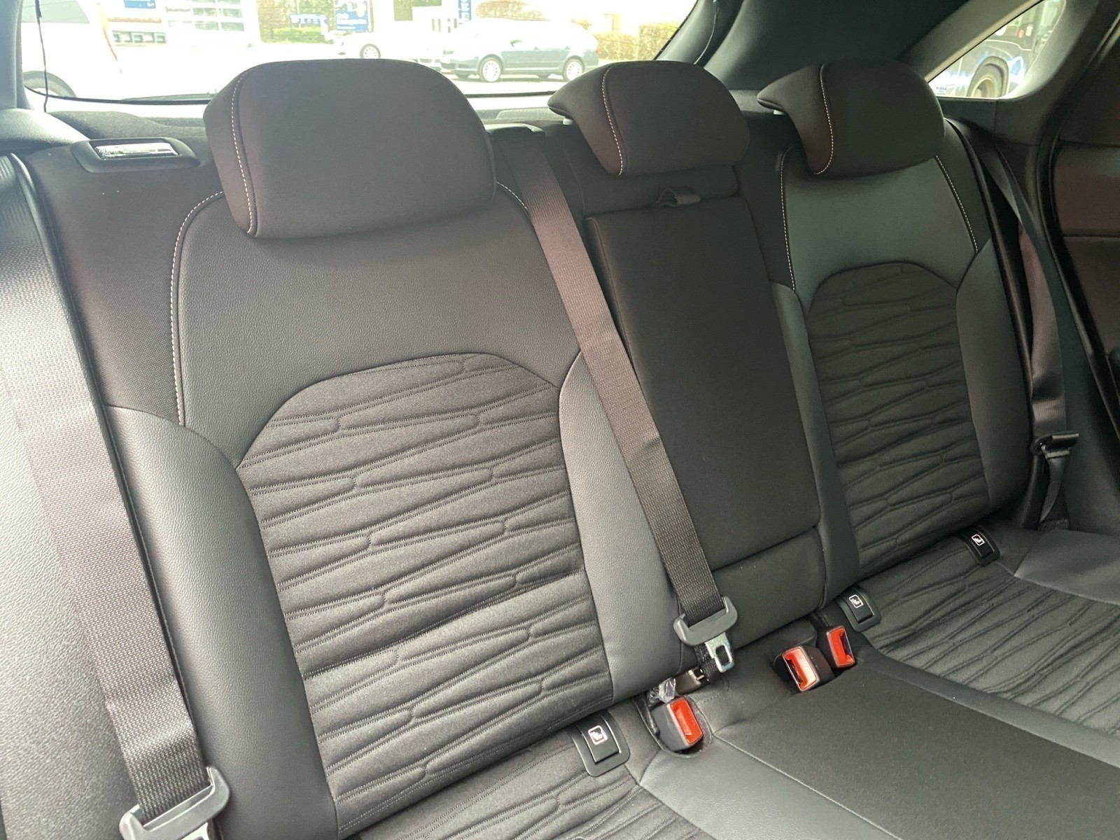 Kia - cee´d / Ceed 1.5 GT-Line DCT