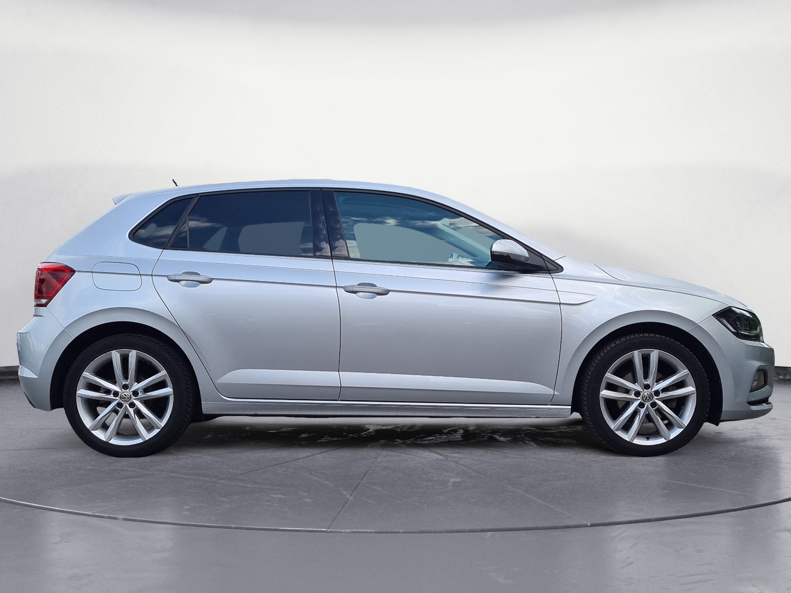 Volkswagen - Polo 1.5 TSI OPF DSG Highline