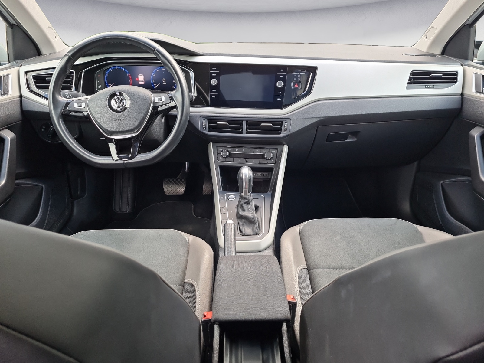 Volkswagen - Polo 1.5 TSI OPF DSG Highline