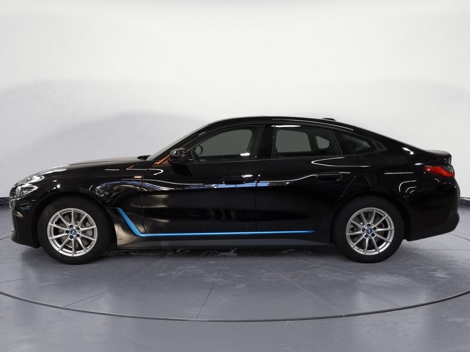 BMW - i4 eDrive40