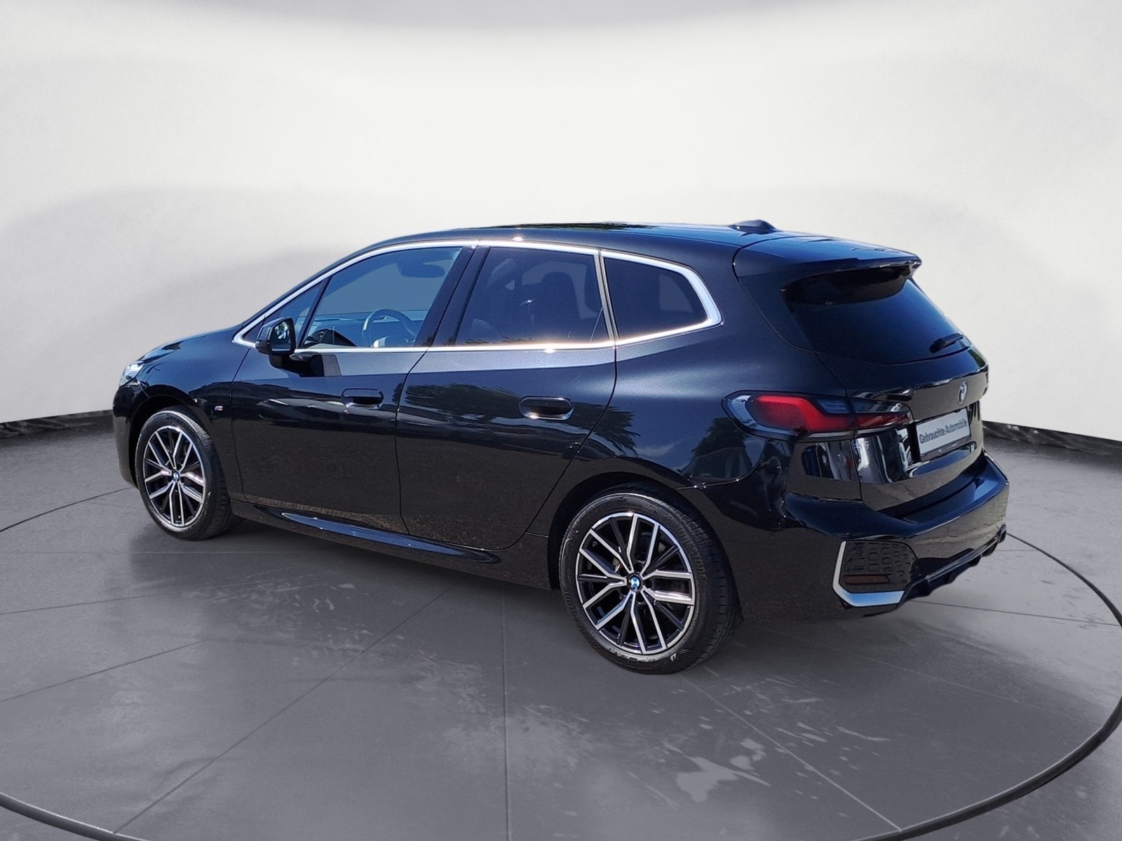 BMW - 220i Active Tourer Steptronic DCT