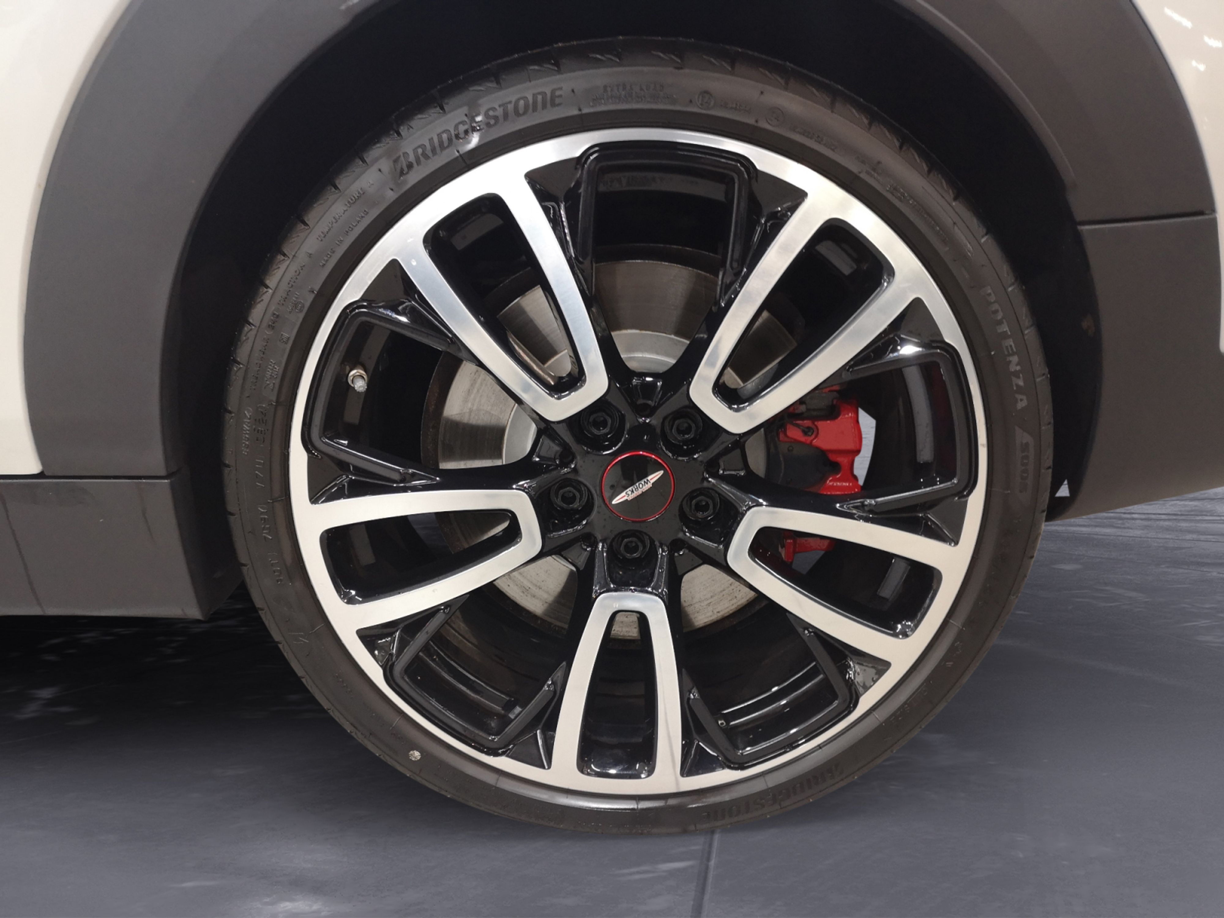 MINI - Clubman Cooper JCW ALL4 Automatik JCWKS Trim