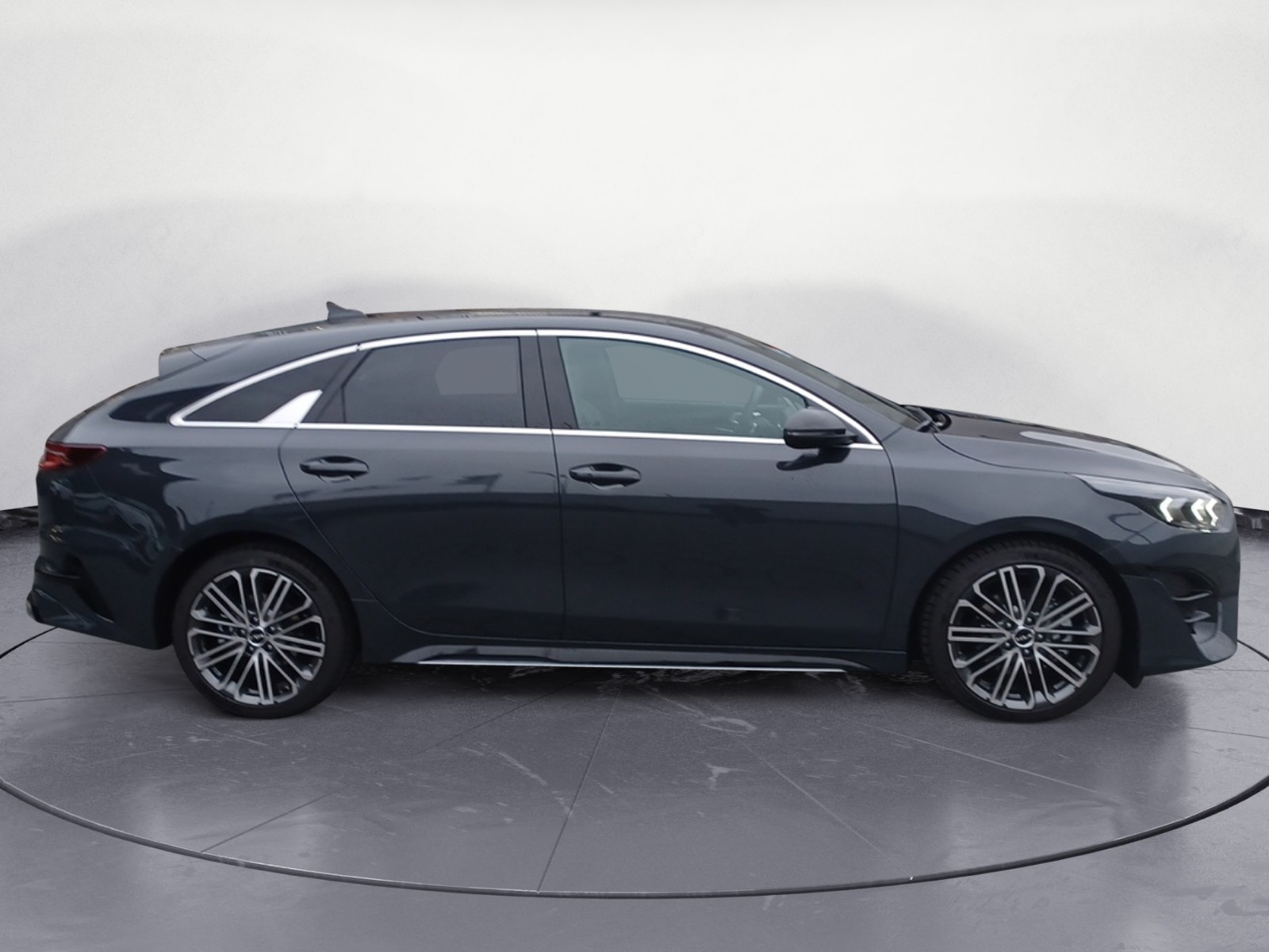 Kia - ProCeed 1.5 T-GDI DCT GT-line