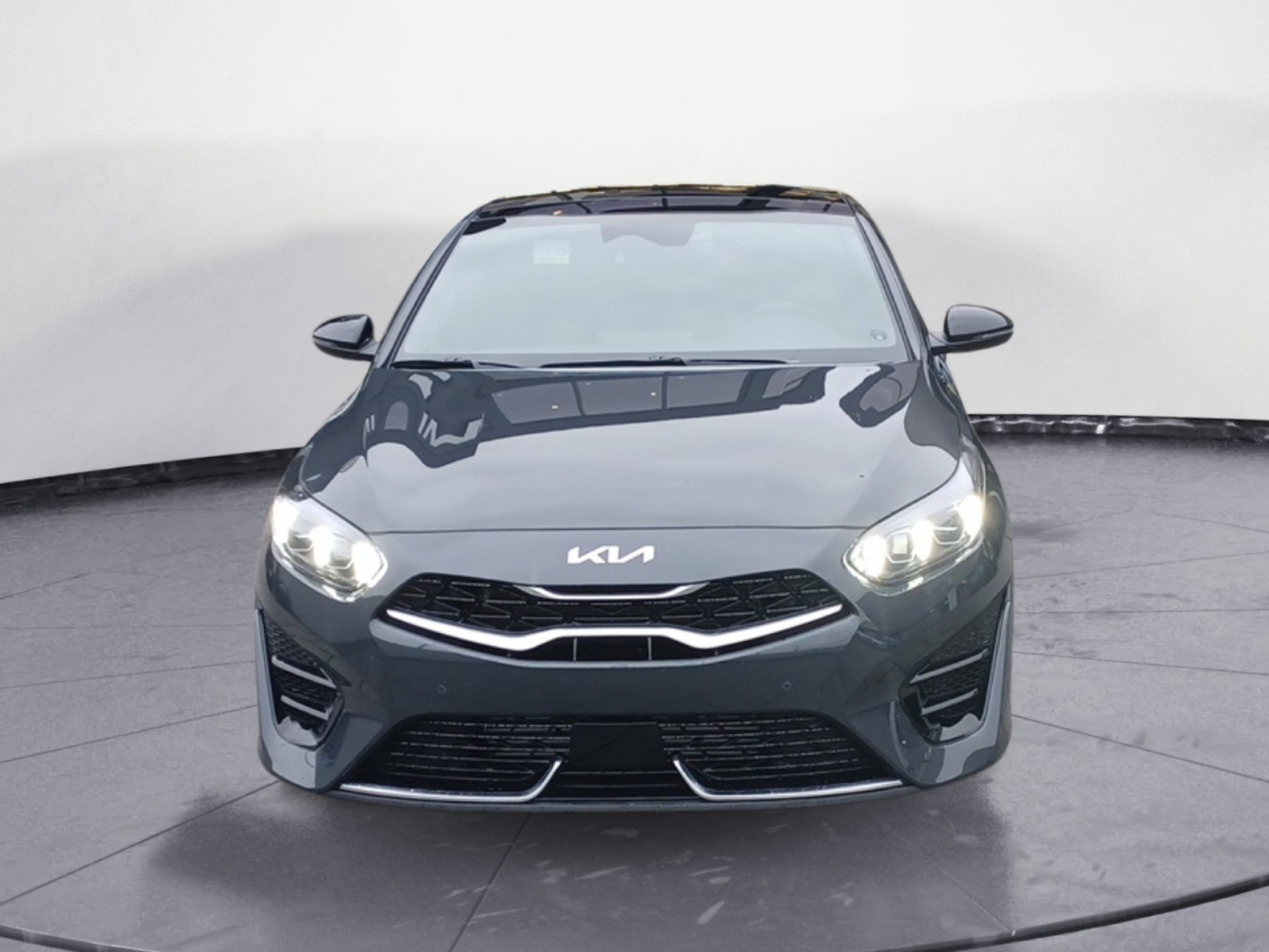 Kia - ProCeed 1.5 T-GDI DCT GT-line