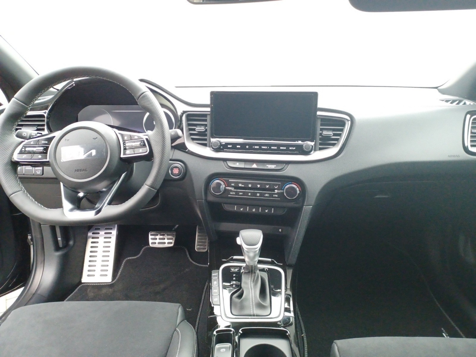 Kia - ProCeed 1.5 T-GDI DCT GT-line