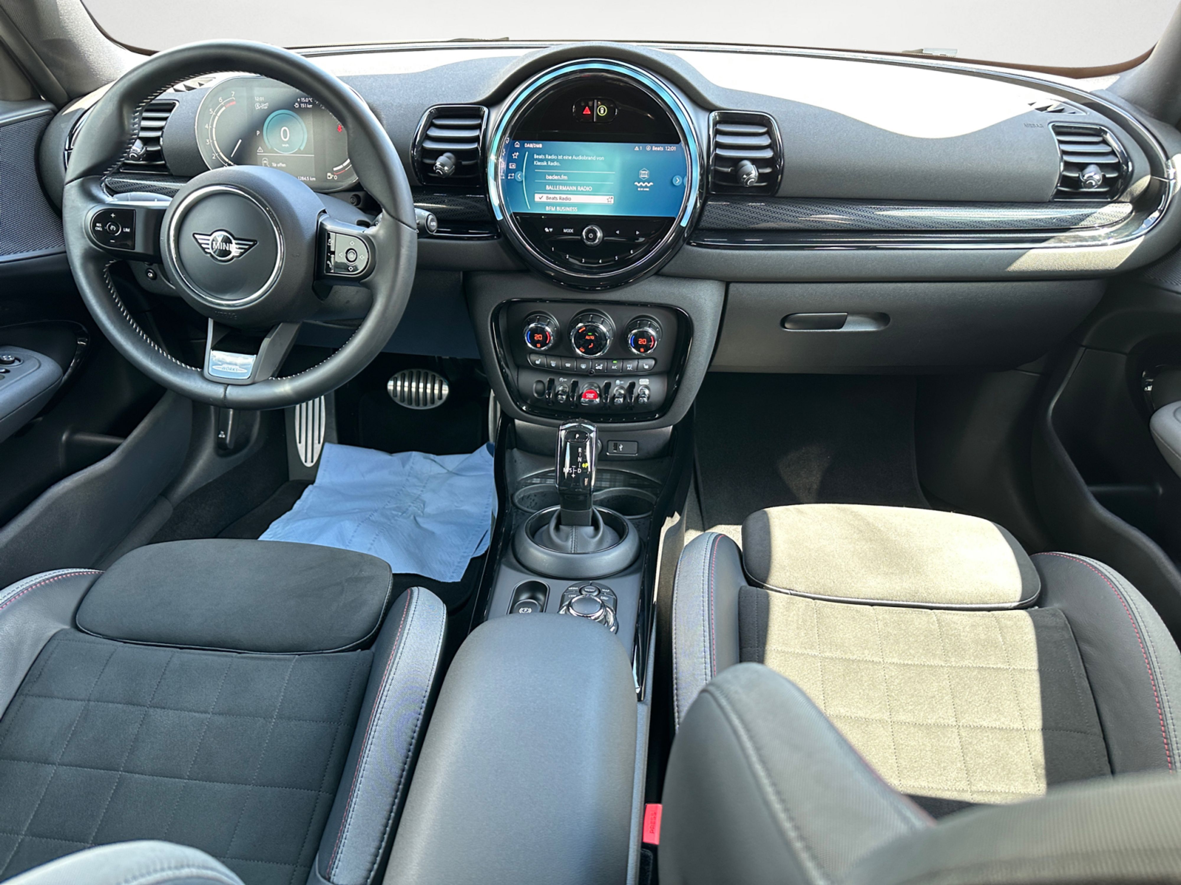 MINI - Clubman Cooper Aut. JCW Trim
