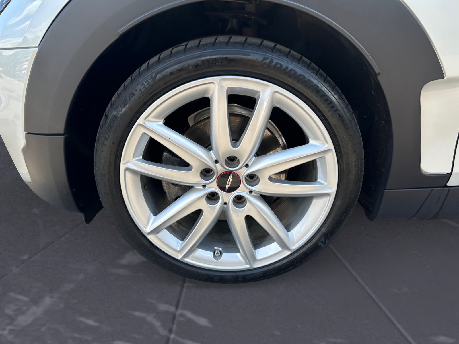 MINI - Clubman Cooper Aut. JCW Trim