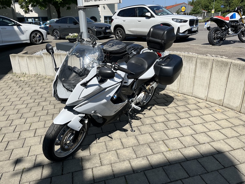 BMW Motorrad - F 800 GT inkl. 3 Koffer und Tankrucksack uvm.