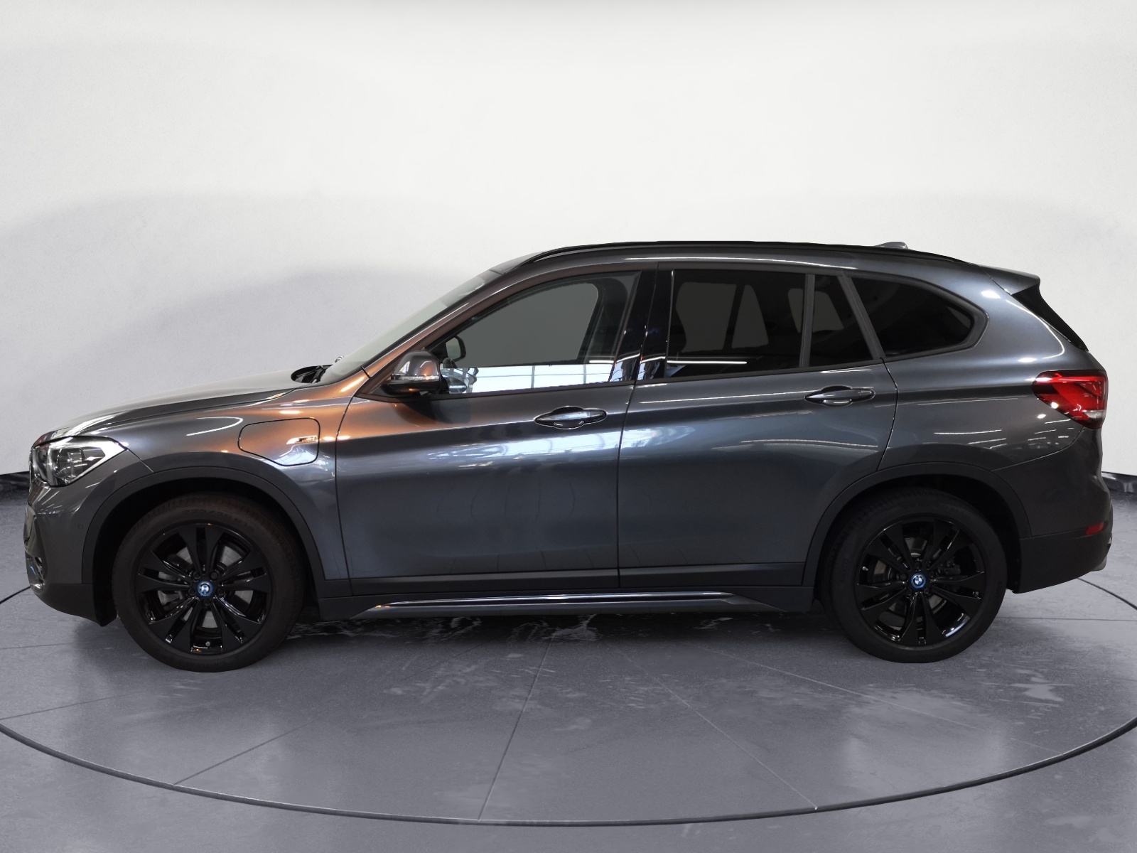BMW - X1 xDrive25e Sport Line