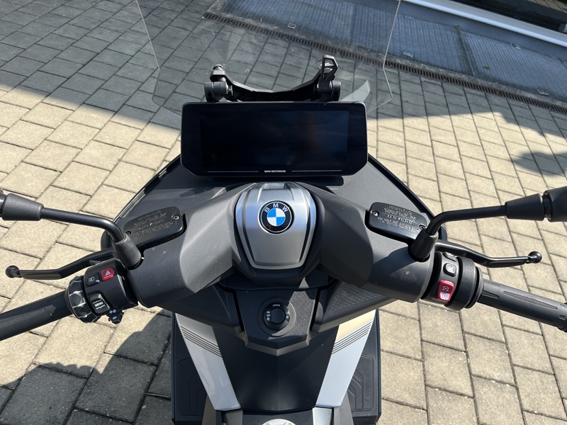 BMW Motorrad - C 400 GT inkl Style Exclusive und Komfort Paket