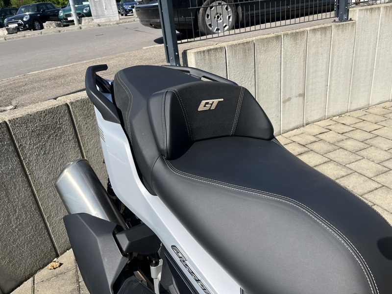 BMW Motorrad - C 400 GT inkl Style Exclusive und Komfort Paket