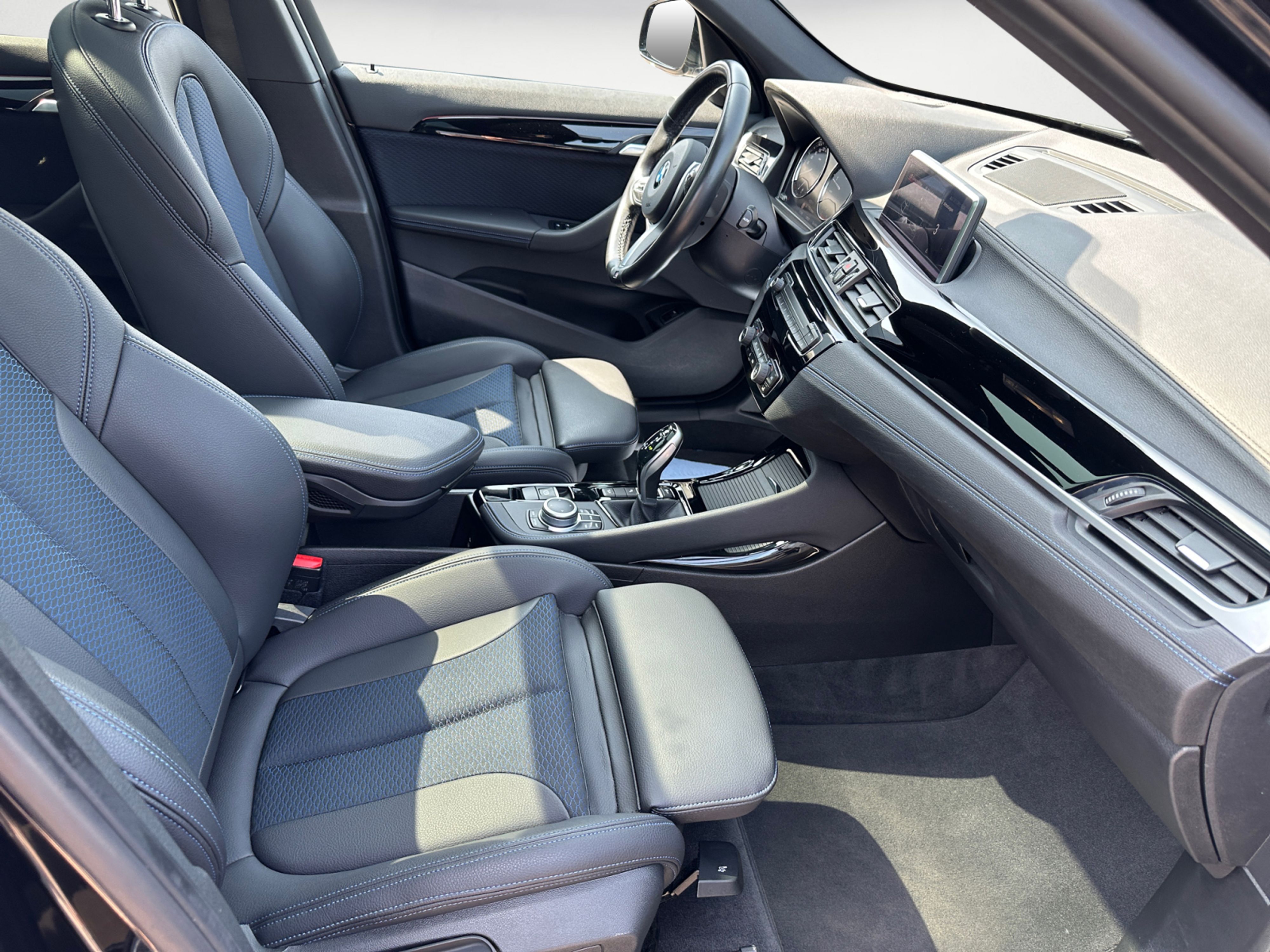 BMW - X1 xDrive20i M Sport Aut.