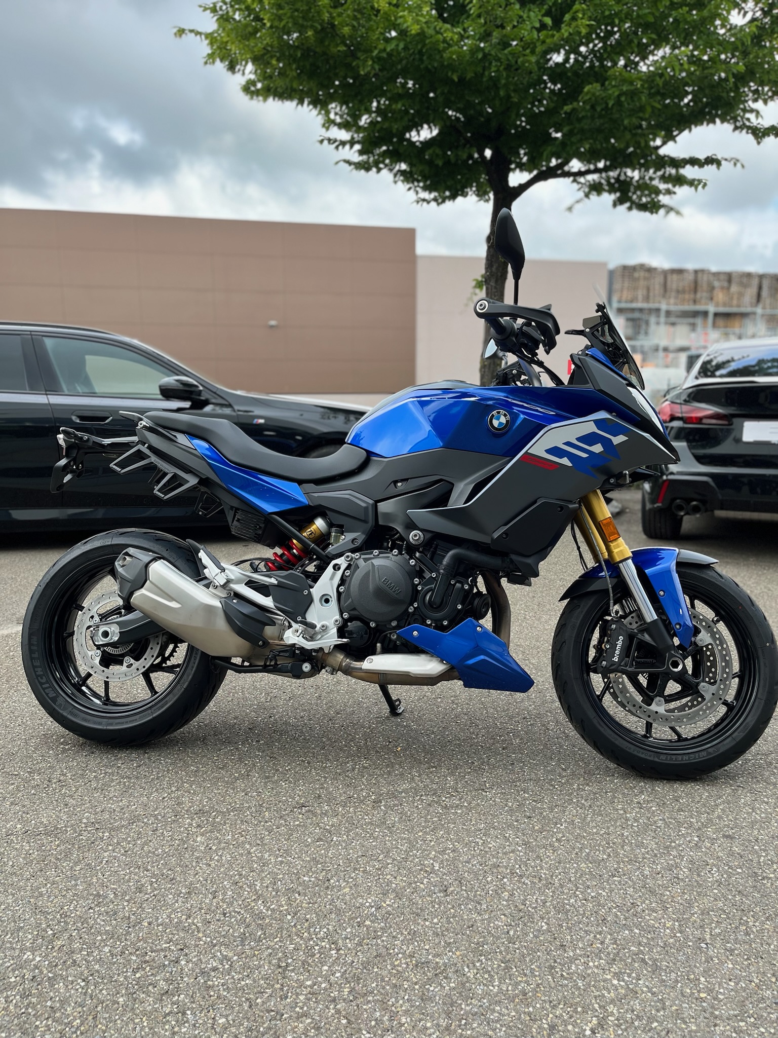 BMW Motorrad - F 900 XR - mit Werksgarantie bis 2027