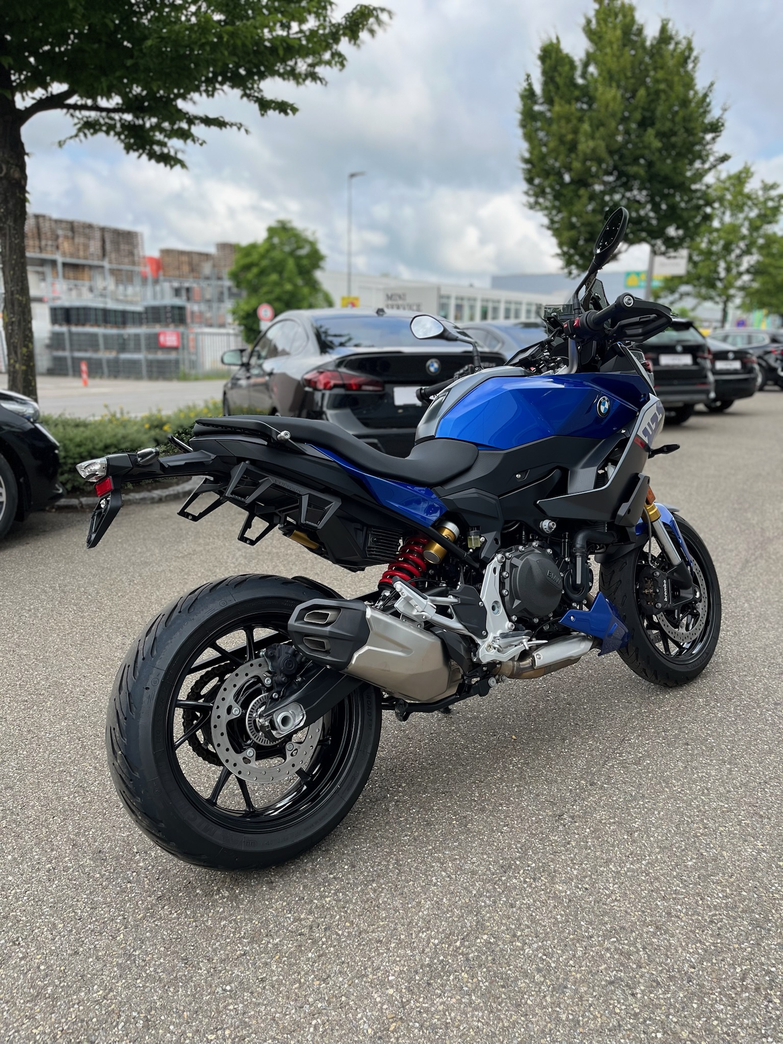 BMW Motorrad - F 900 XR - mit Werksgarantie bis 2027
