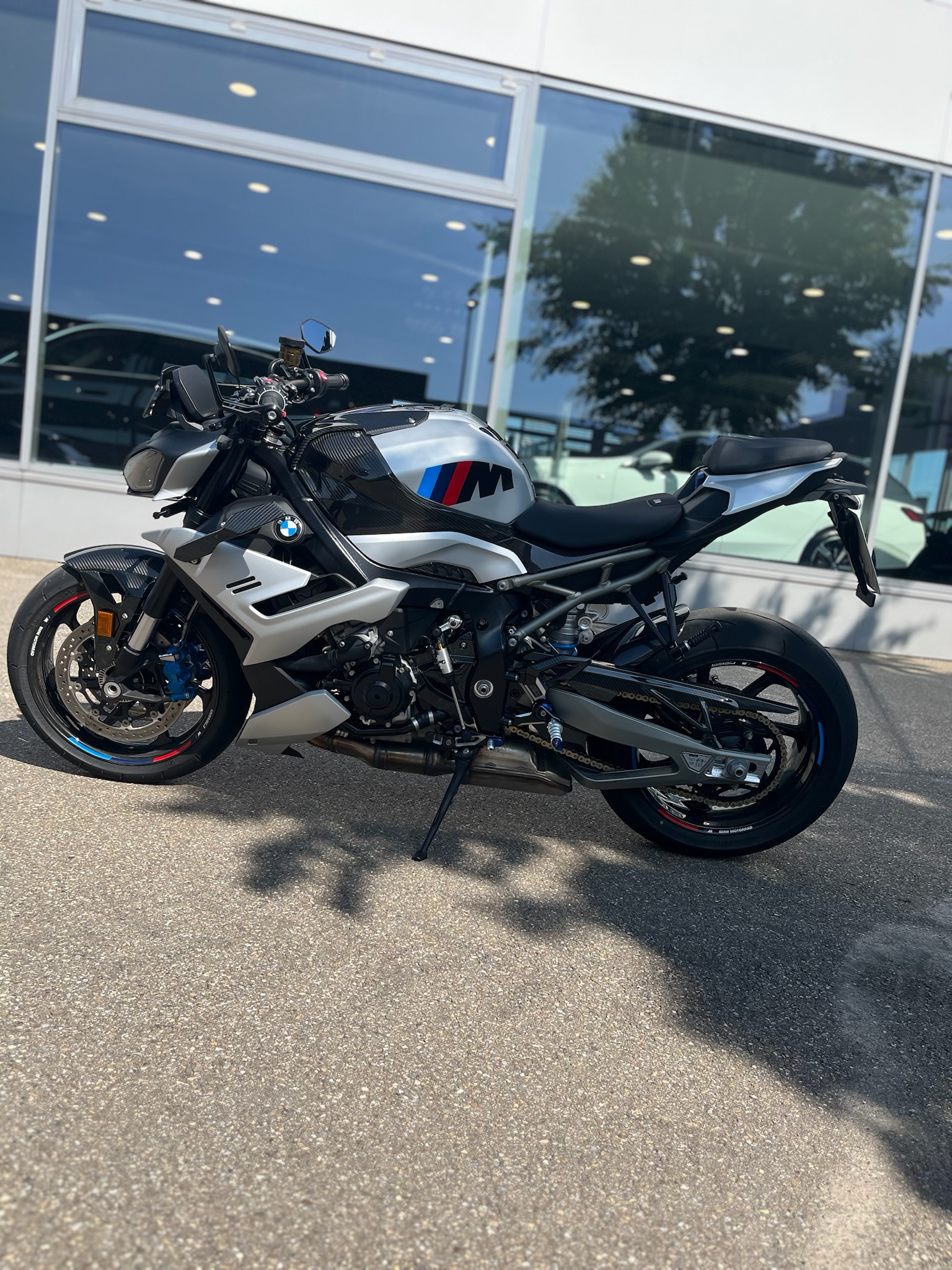 BMW Motorrad - M 1000 R mit Werksgarantie bis 2028