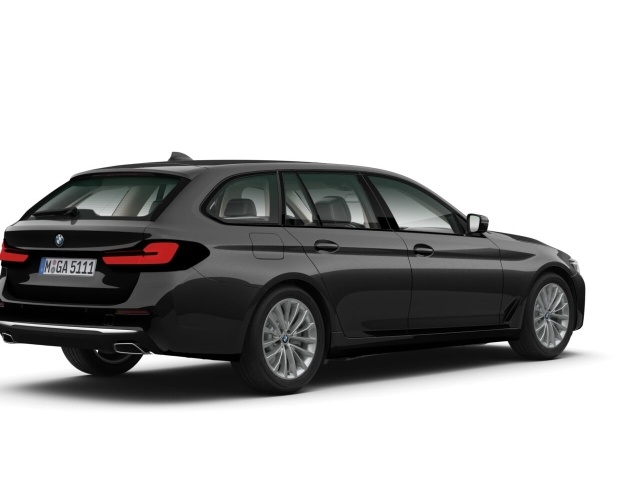 BMW - 530i xDrive Touring