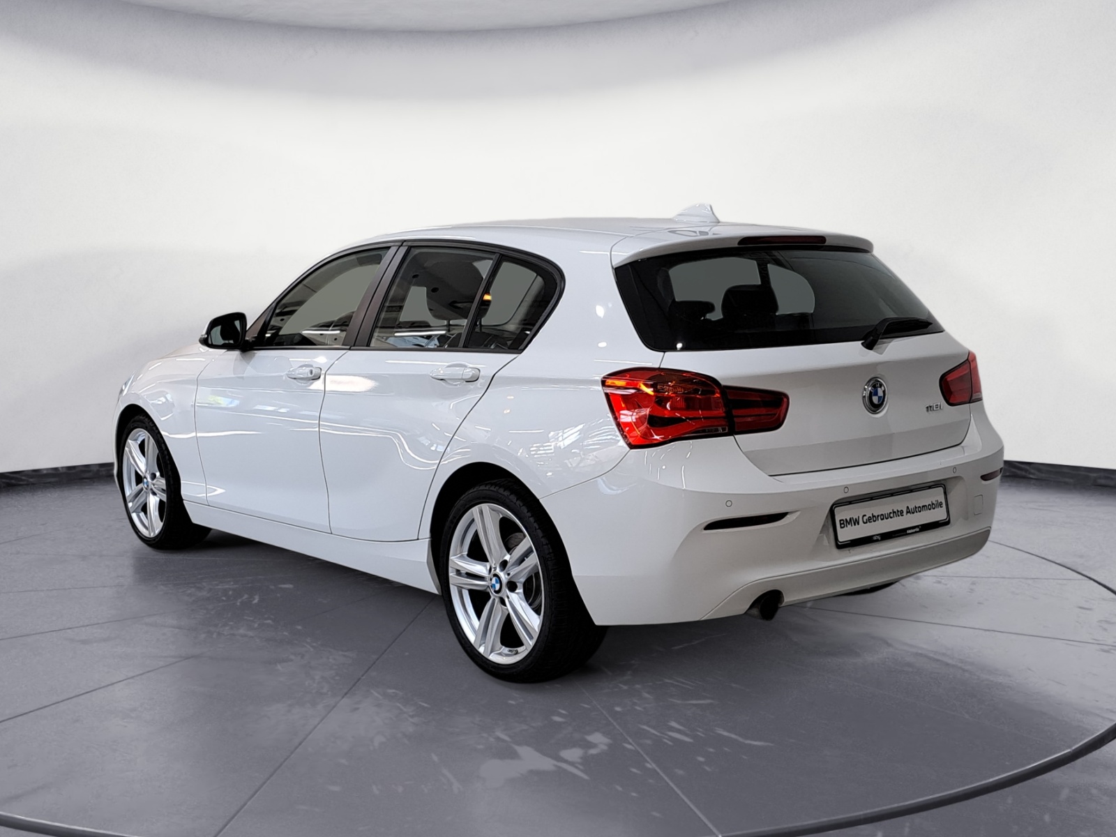 BMW - 118i 5-Türer