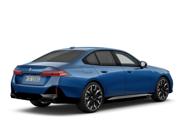 BMW - 550e xDrive