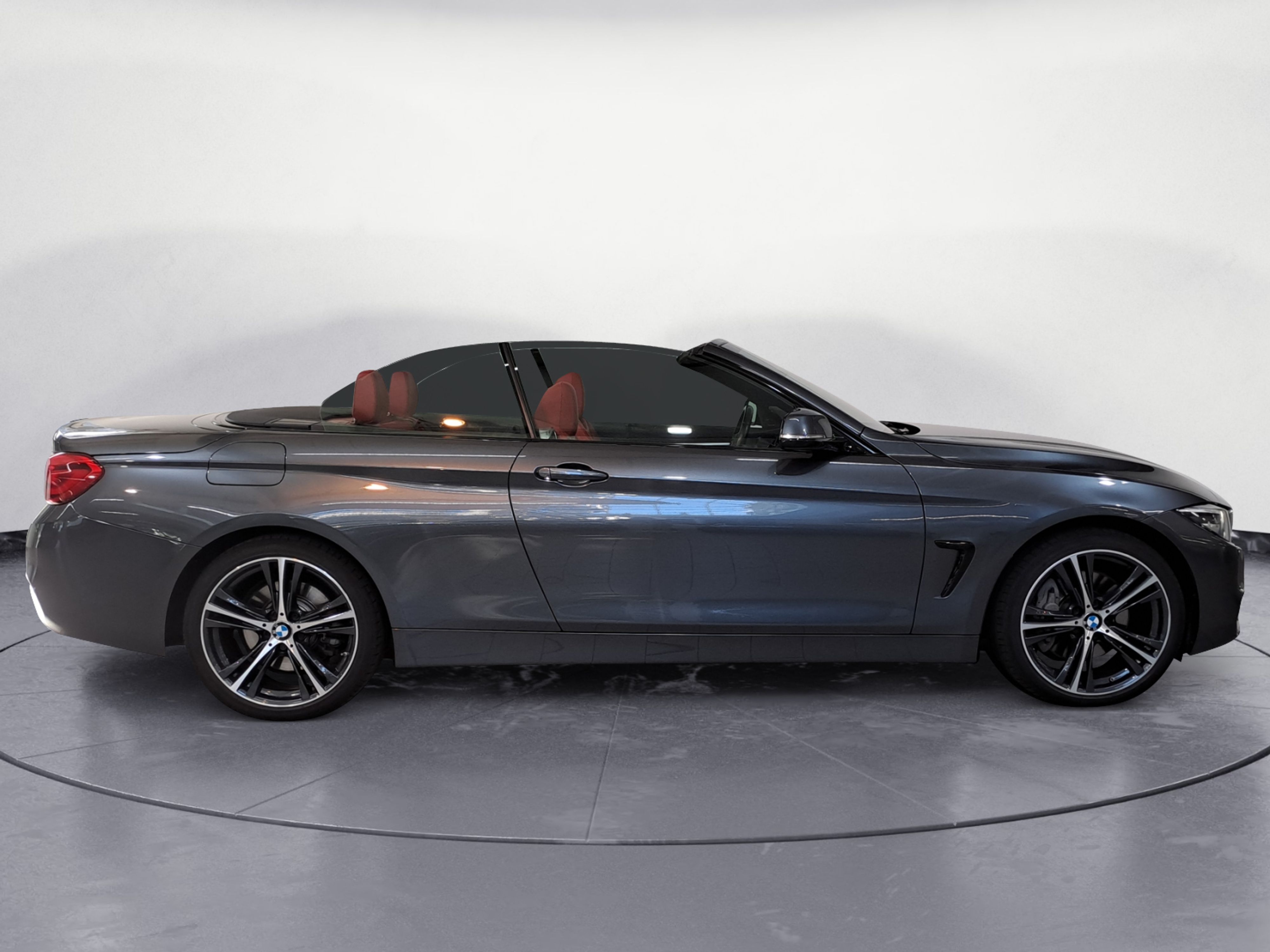 BMW - 440i xDrive Cabrio Sport Line