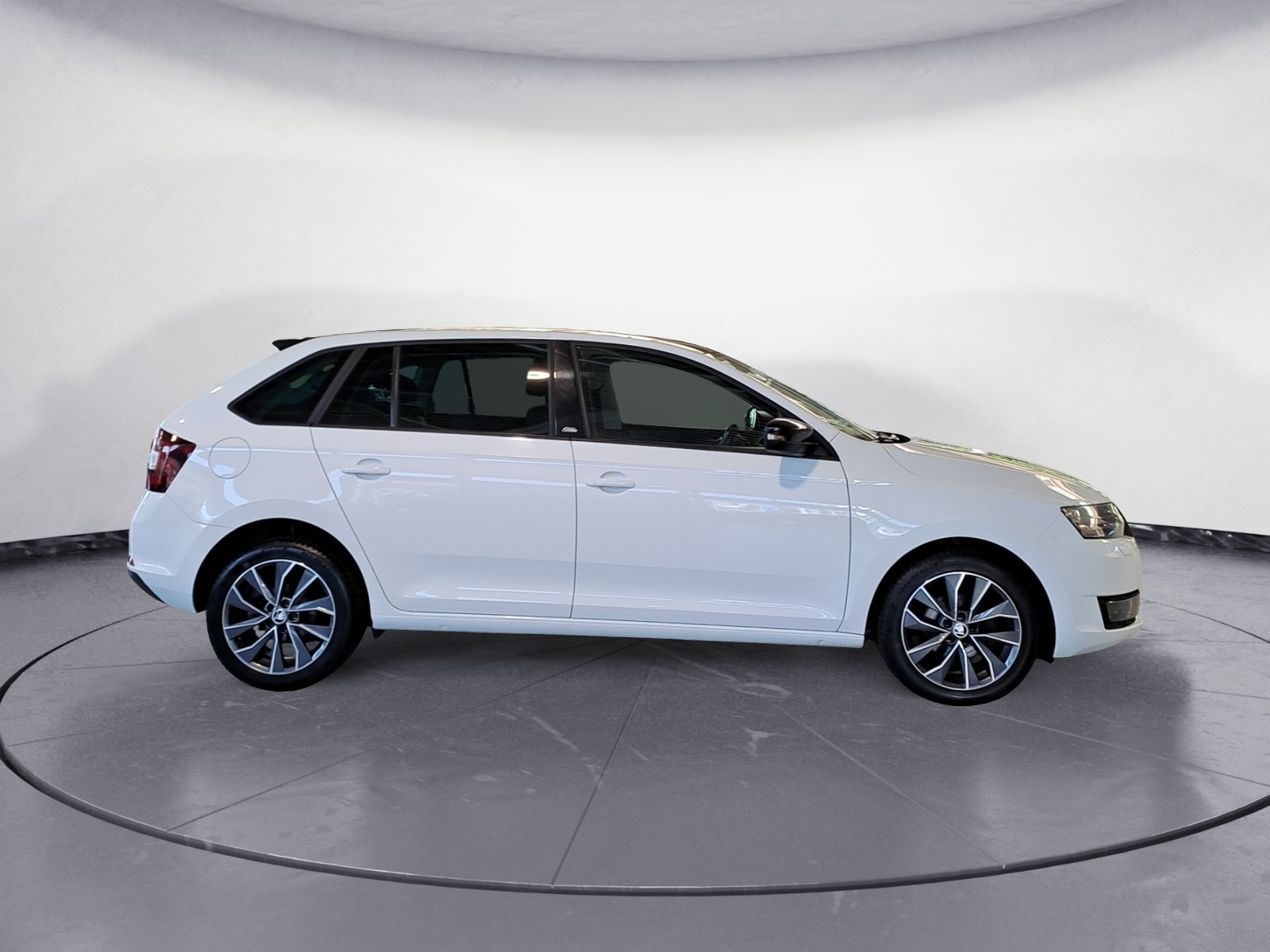 Skoda - Rapid 1.2 TSI DSG