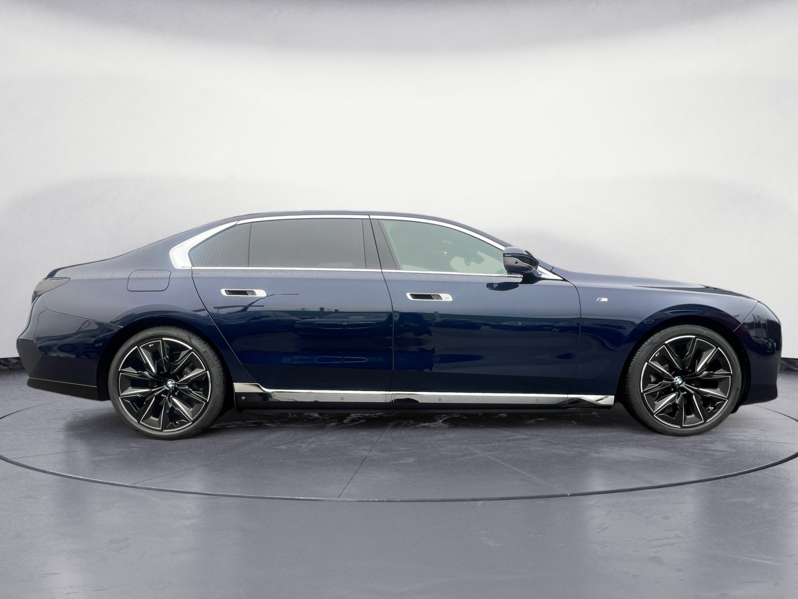 BMW - 750e xDrive