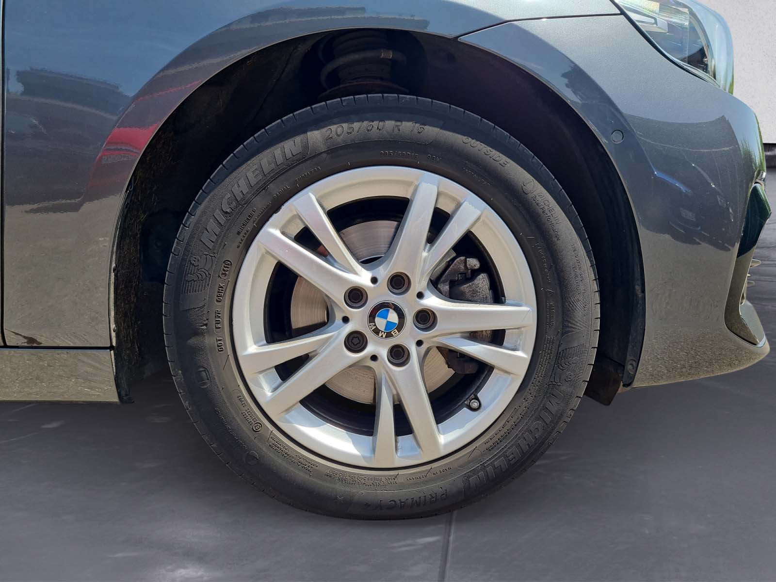 BMW - 216i Gran Tourer Advantage